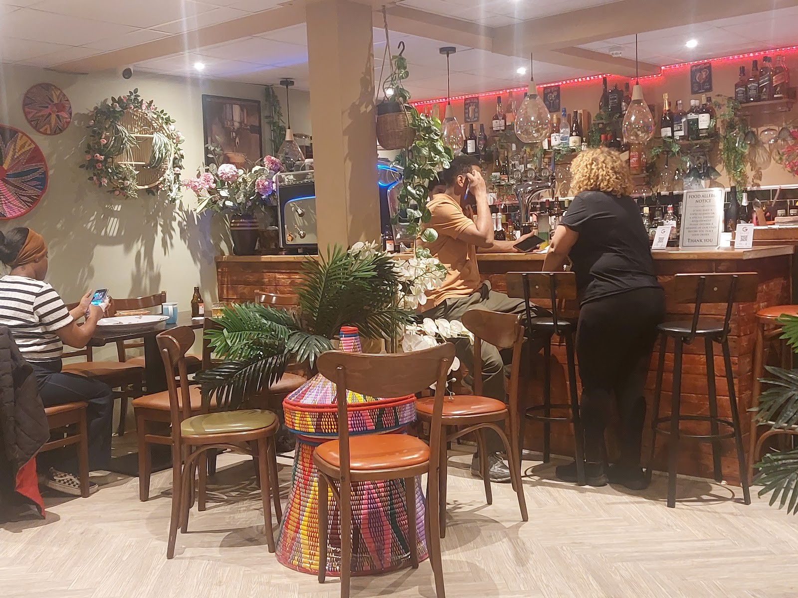 Merhaba Restaurant & Bar: the place