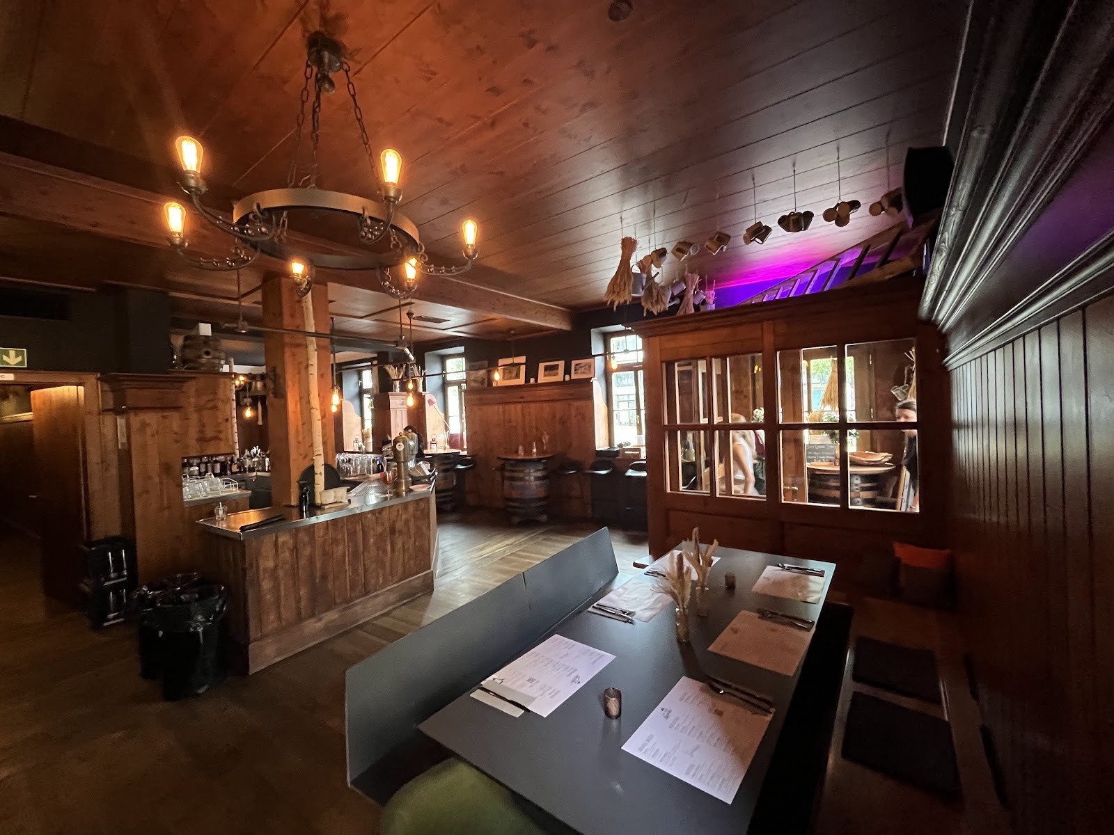 Servus Heidi: the place