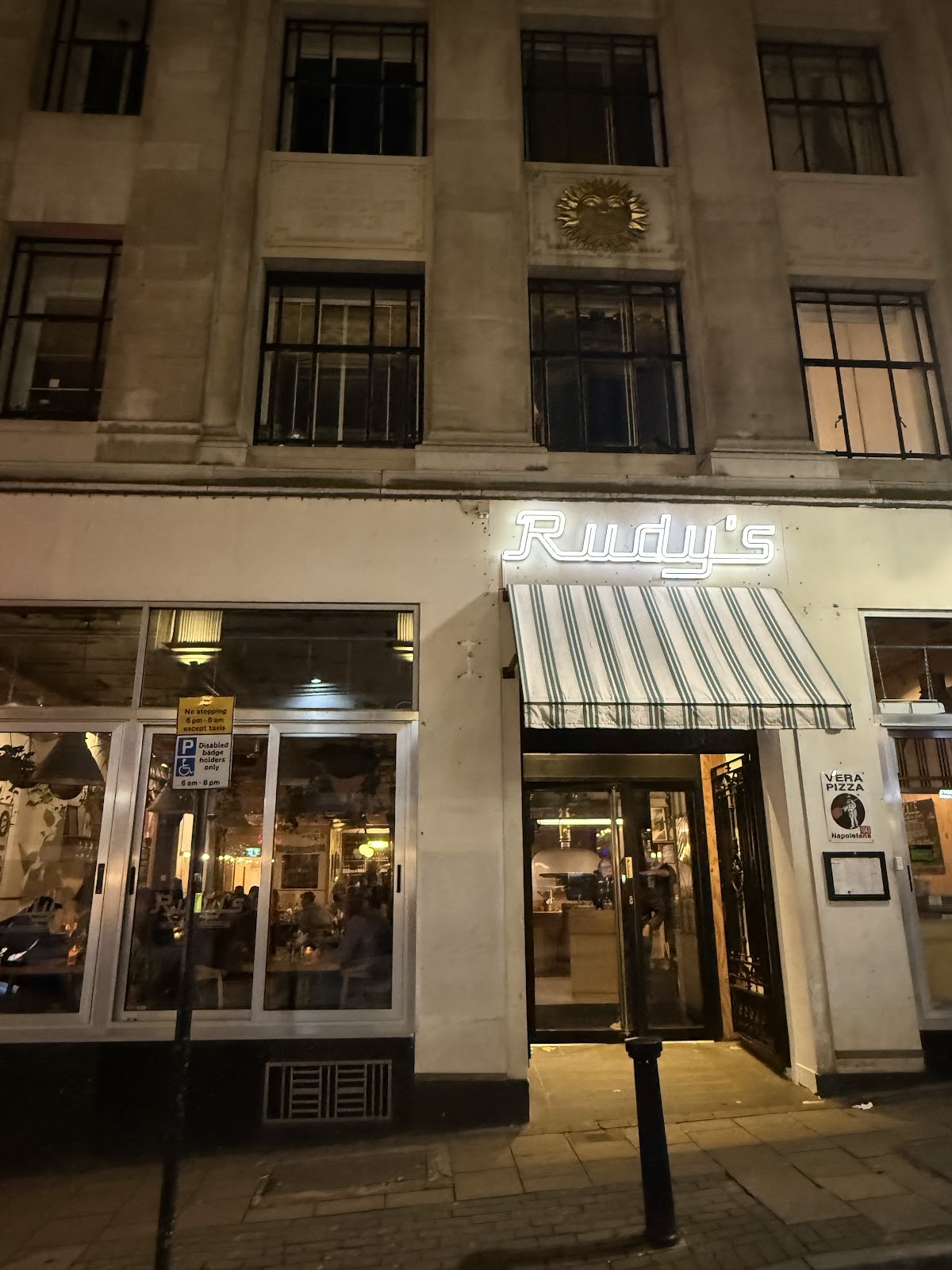 Rudy's Pizza Napoletana - Bennetts Hill (Birmingham): the place