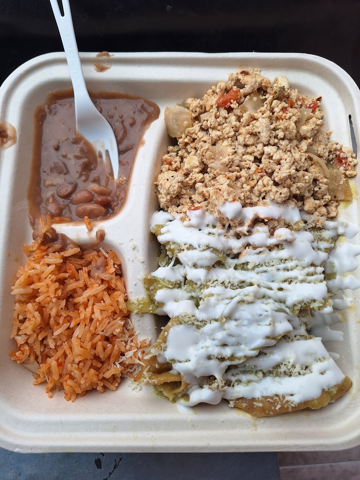 La Nieta Vegan Cafe & Market: food & drinks