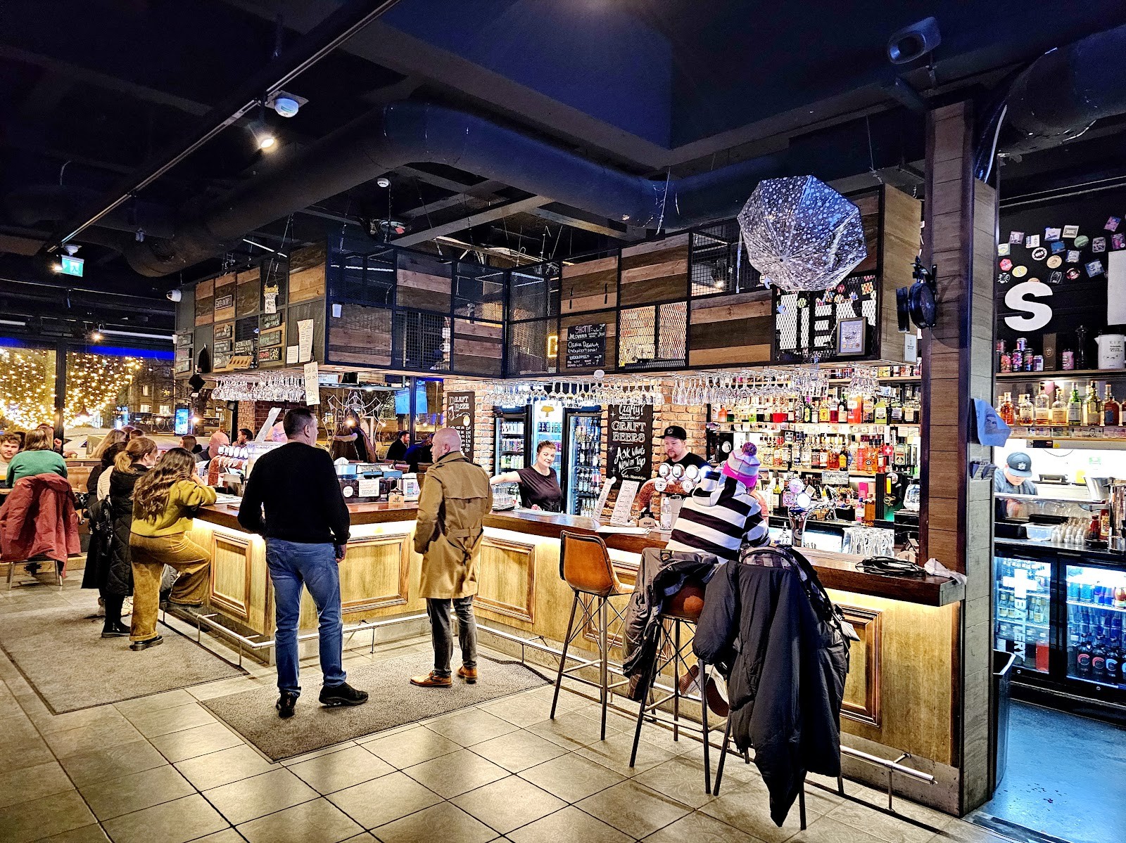 Henry's Pub Helsinki: the place