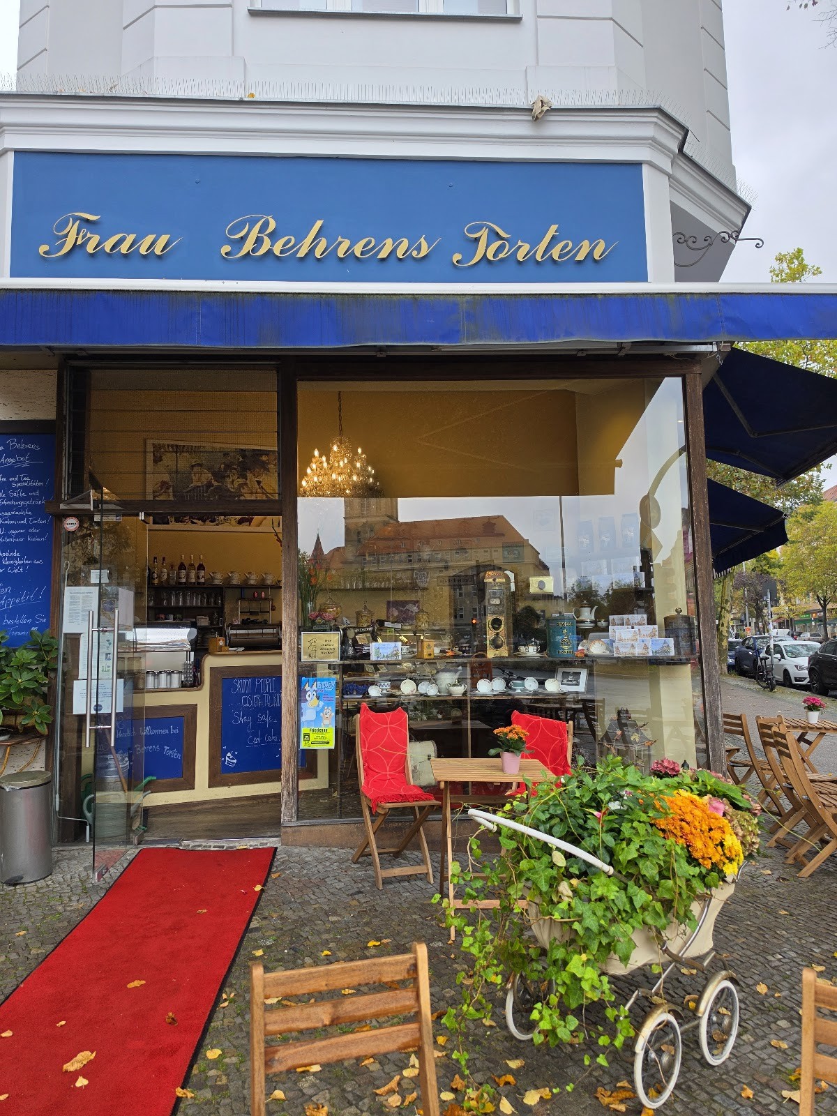 Frau Behrens Torten Friedenau: the place