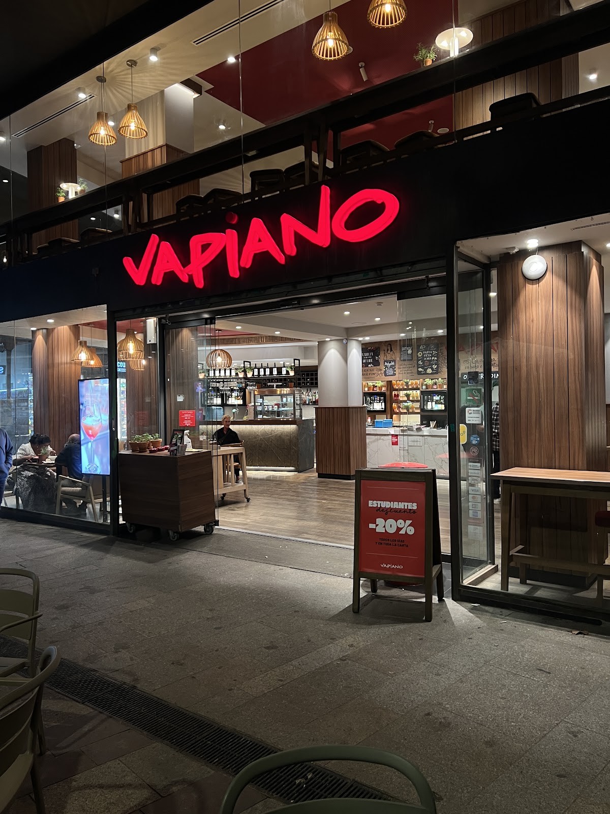 Vapiano Ramblas: the place
