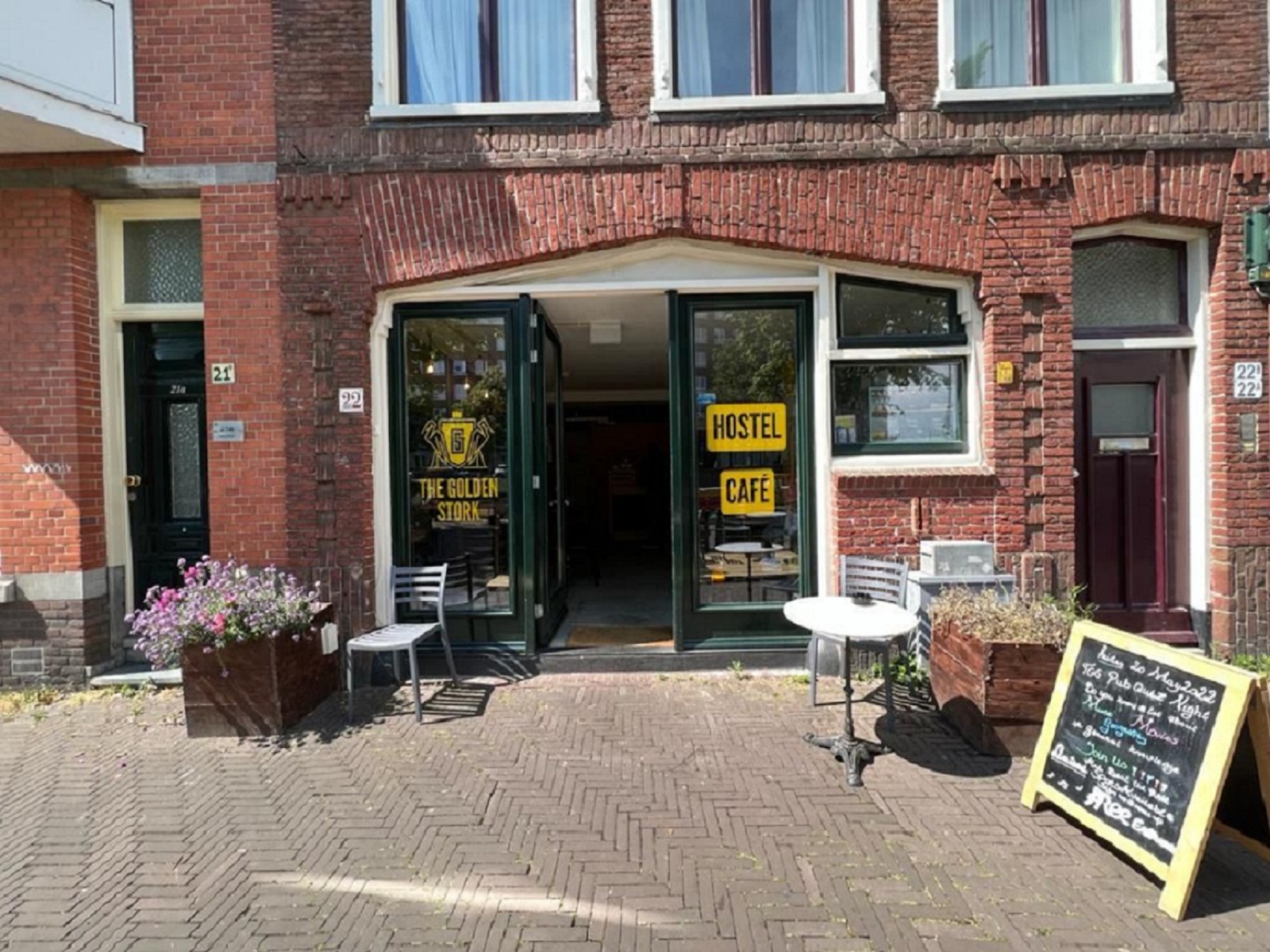Hostel The Golden Stork: the place