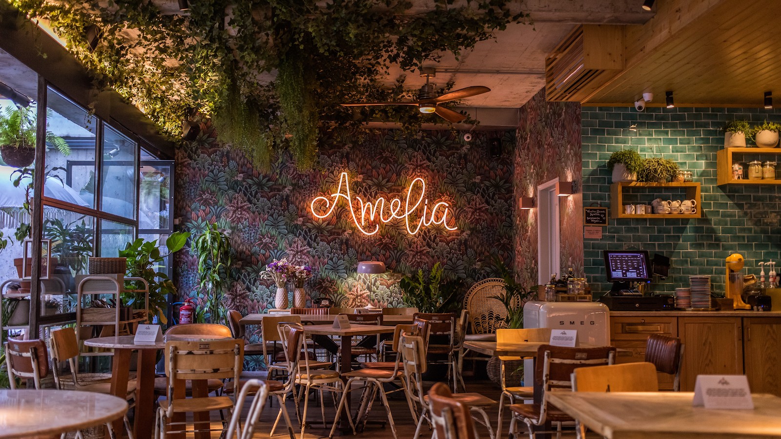 Amélia Lisboa: the place