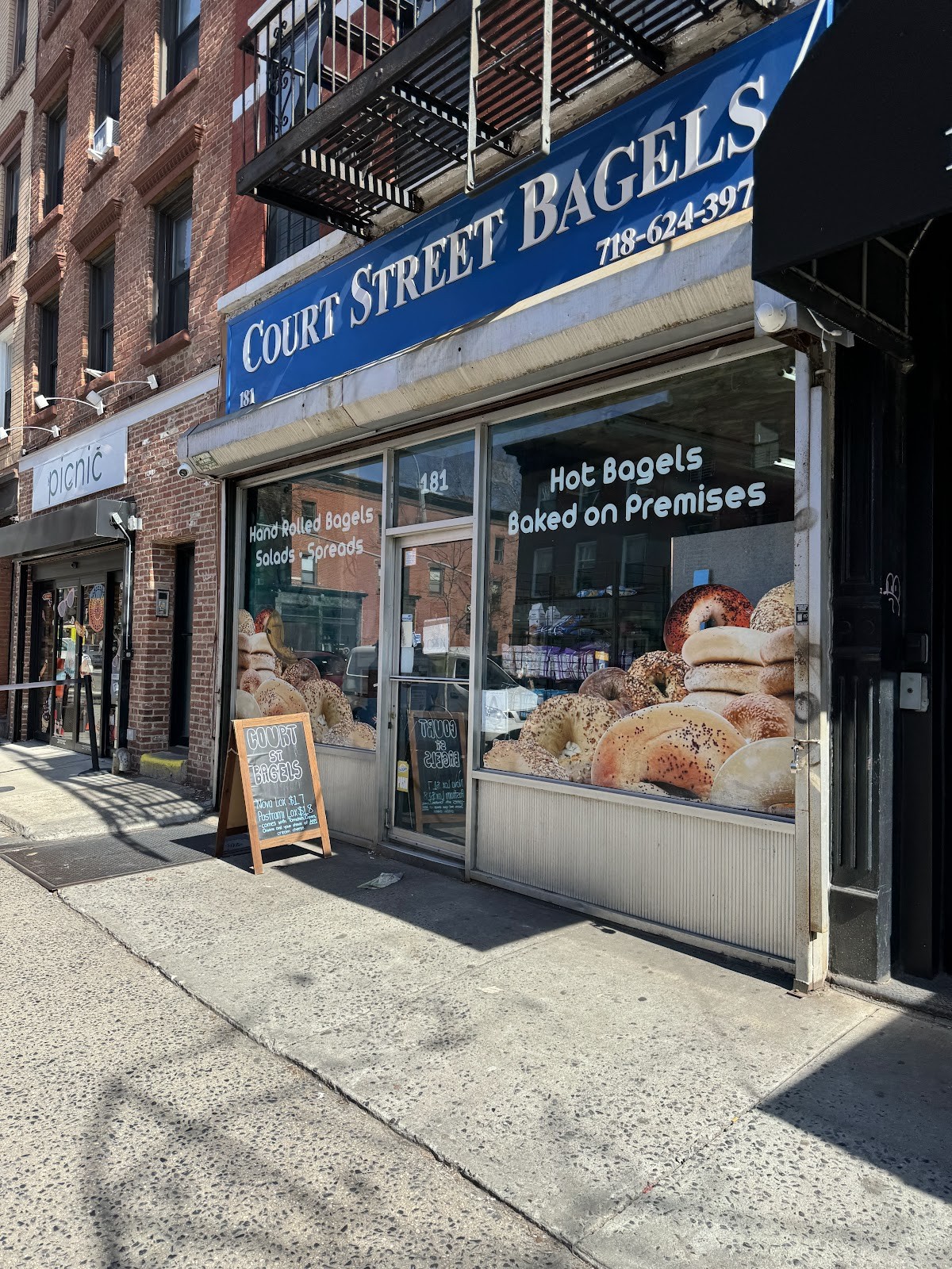 Court Street Bagels: the place