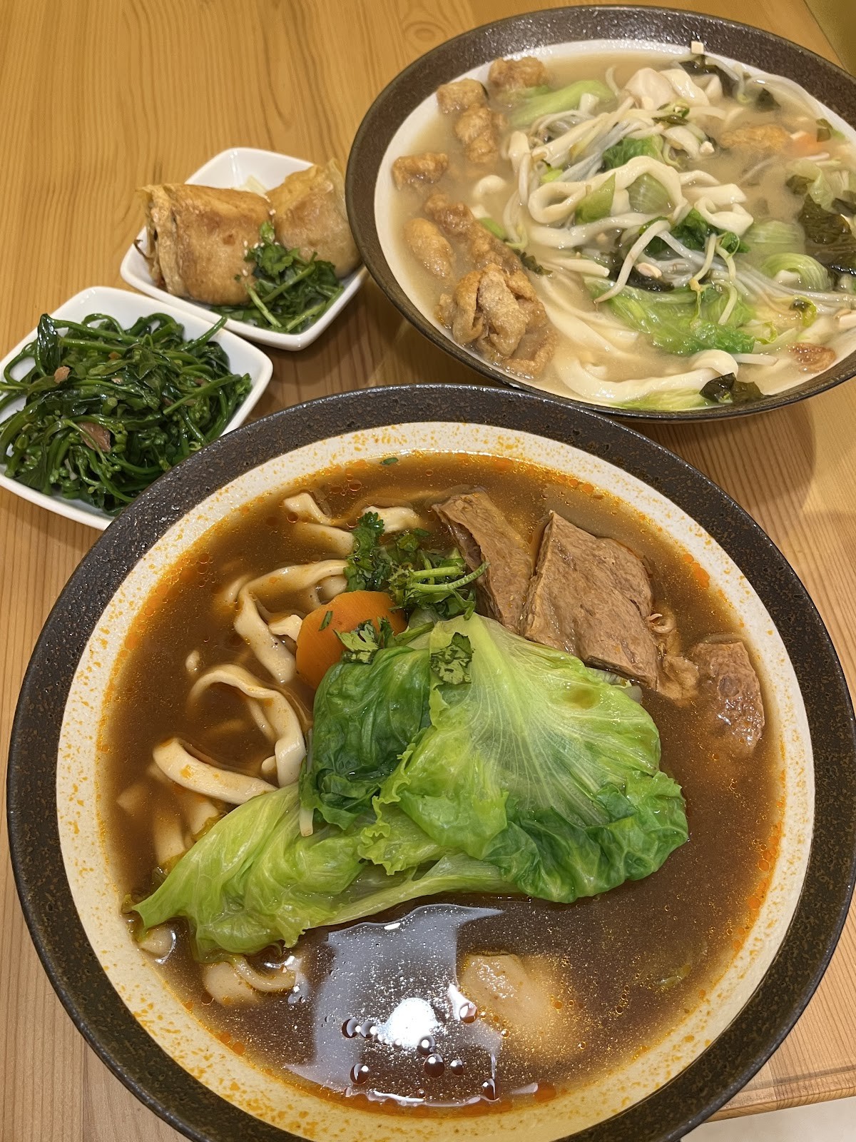 Sanfu Vegetarian Delights - 三福好味素食: food & drinks