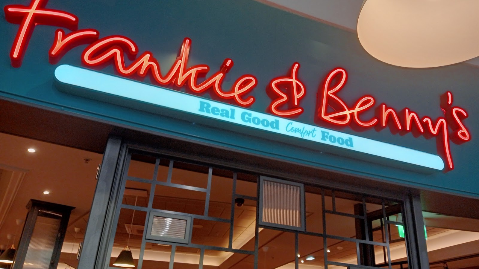 Frankie & Benny's: the place