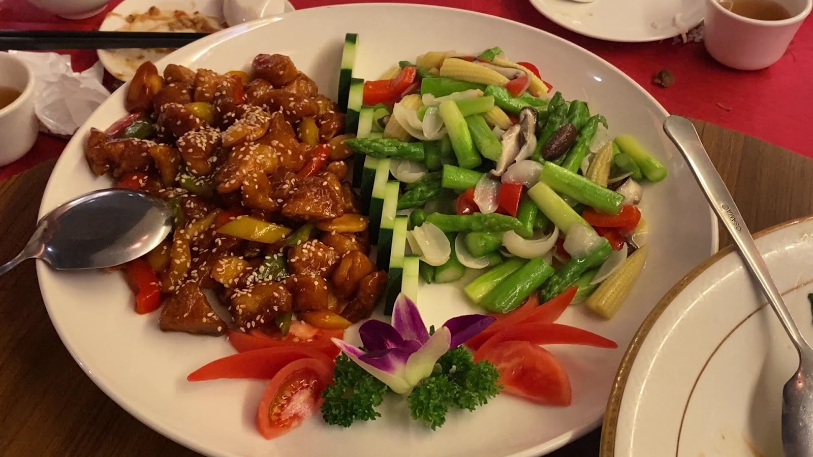 Hui Tien Vegetarianism: food & drinks