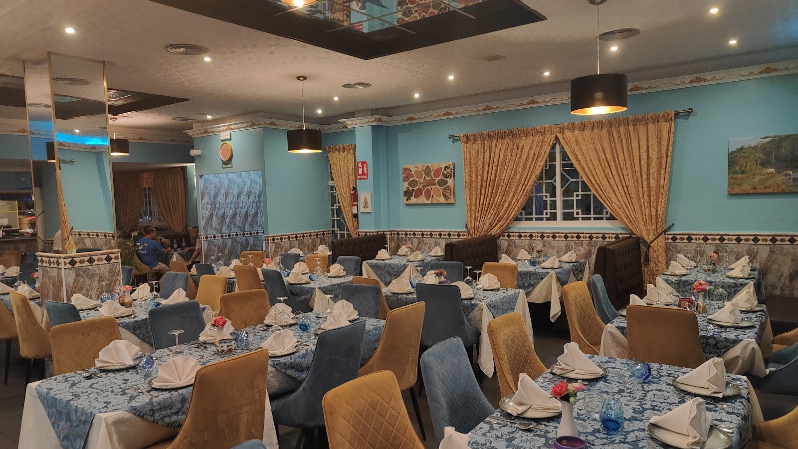 Restaurante Annapurna Tandoori: the place