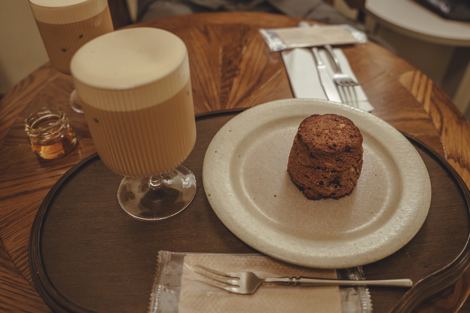 mute Milk Coffee & Bake: food & drinks