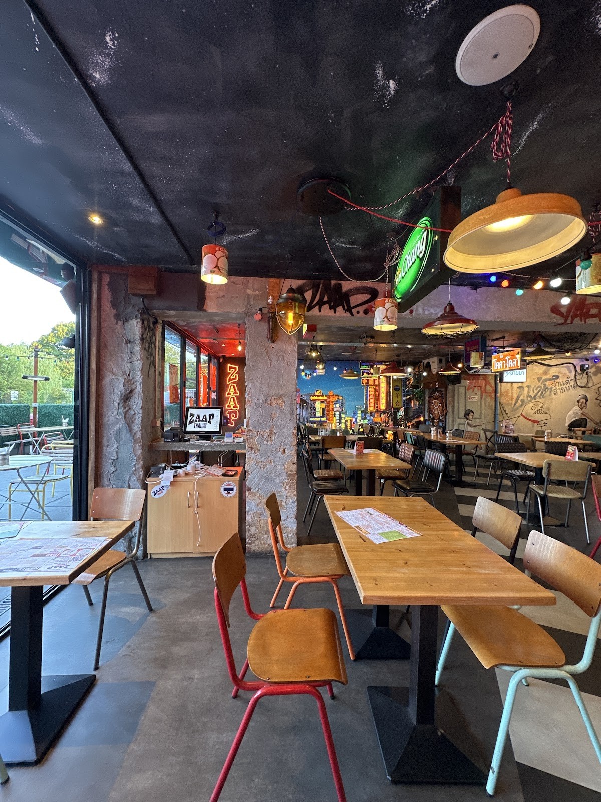 Zaap Thai Street Food Headingley: the place