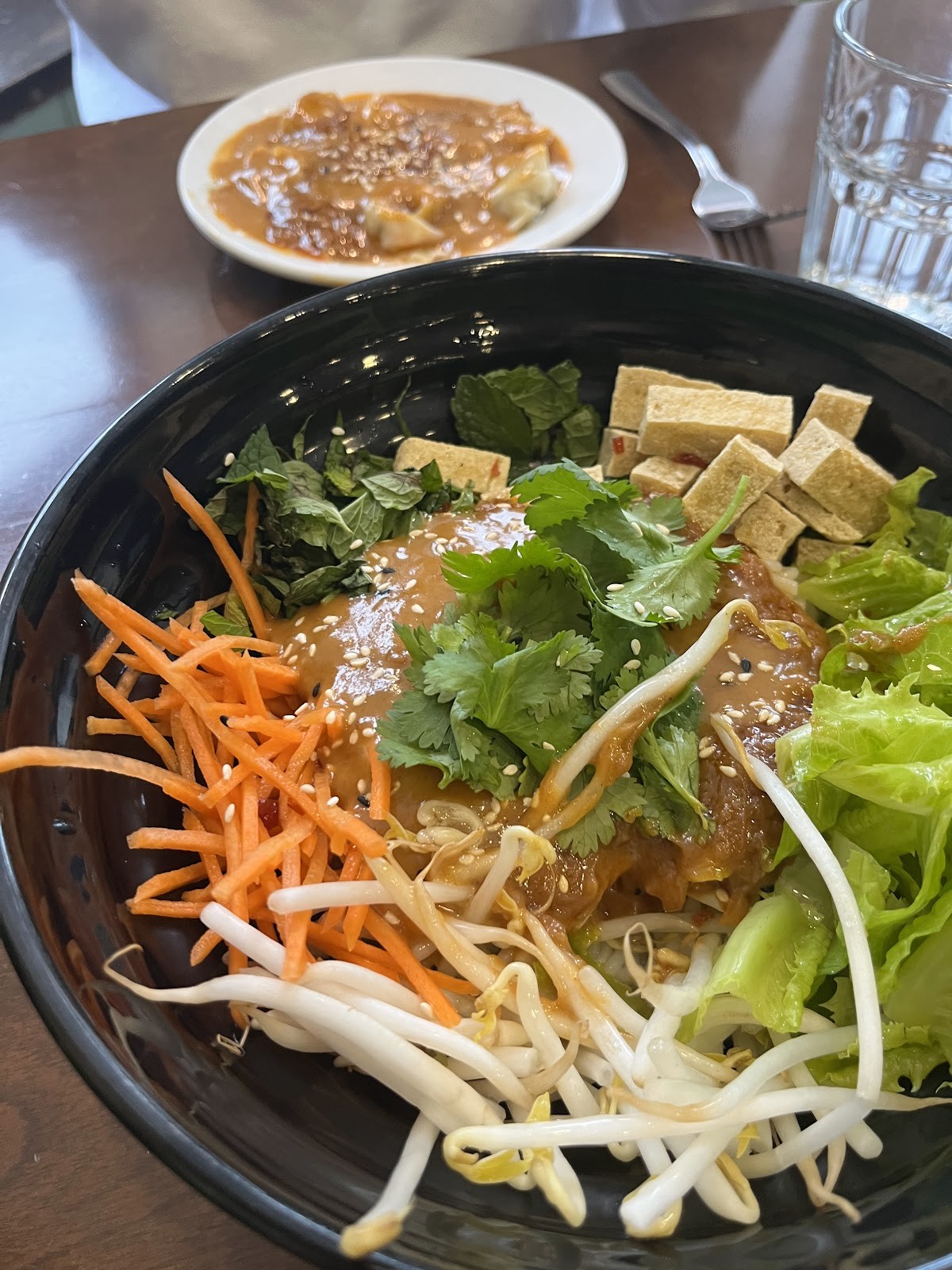 Chai-Yo: food & drinks