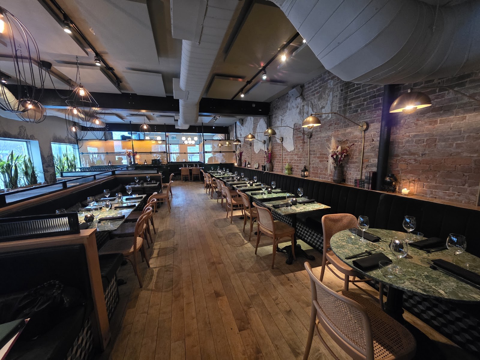 HÀ Vieux-Montréal: the place