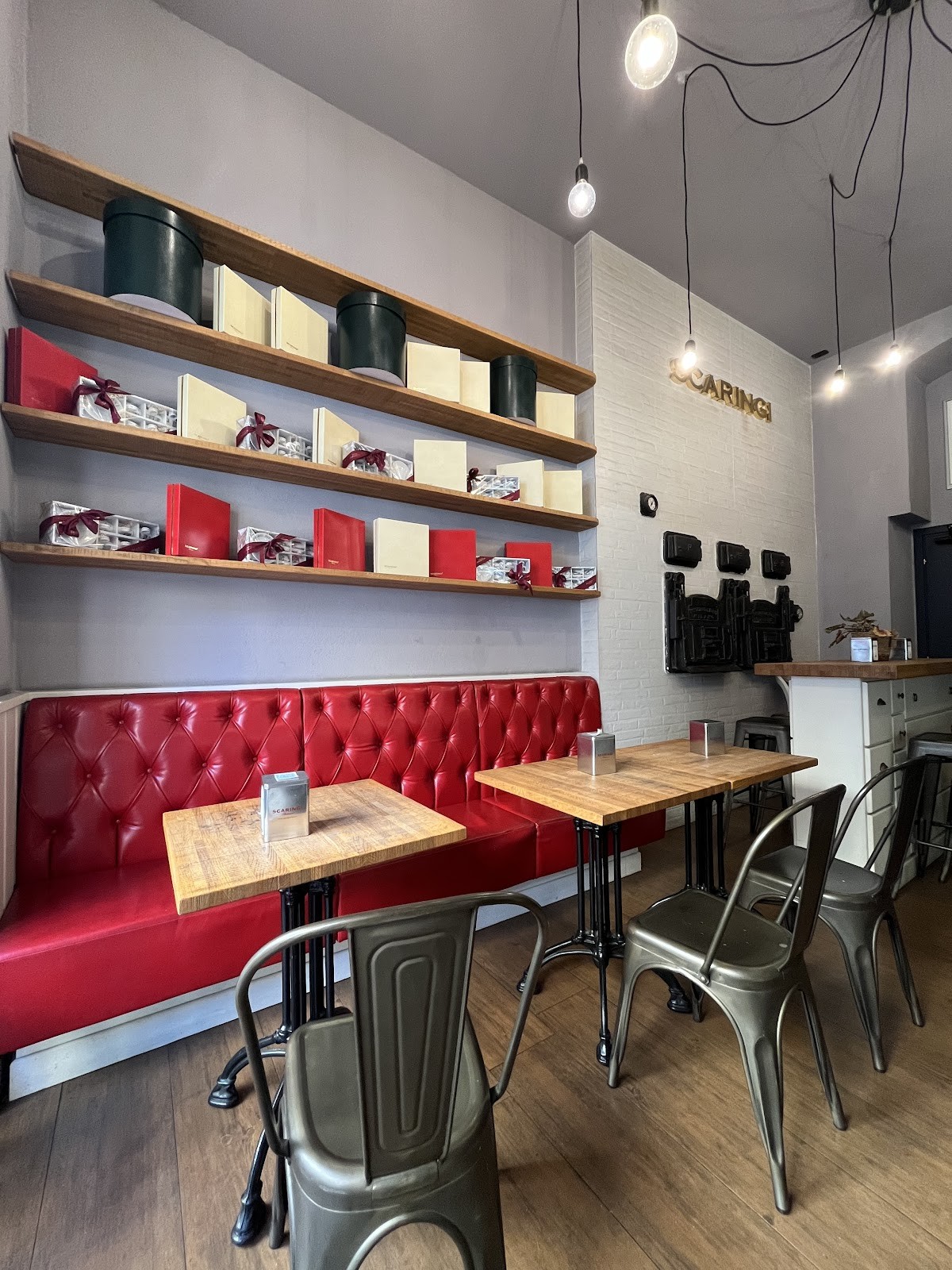 Pasticceria Scaringi: the place