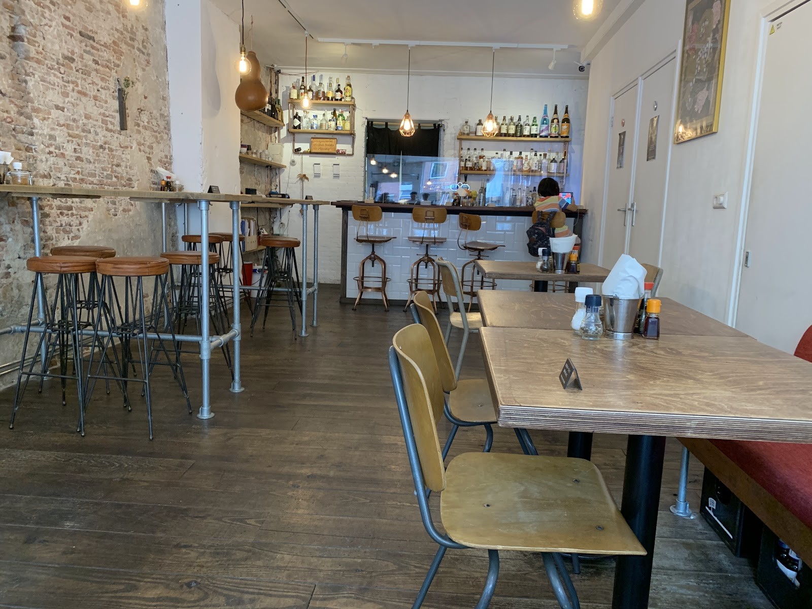 HINATA AMSTERDAM: the place