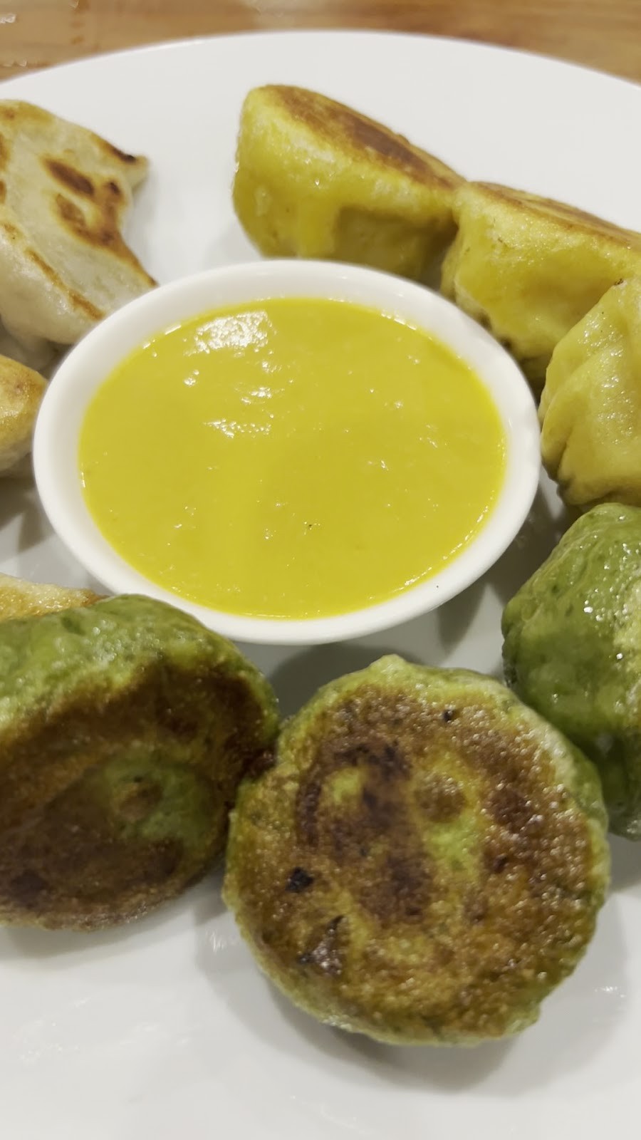 White Yak Restaurant: food & drinks