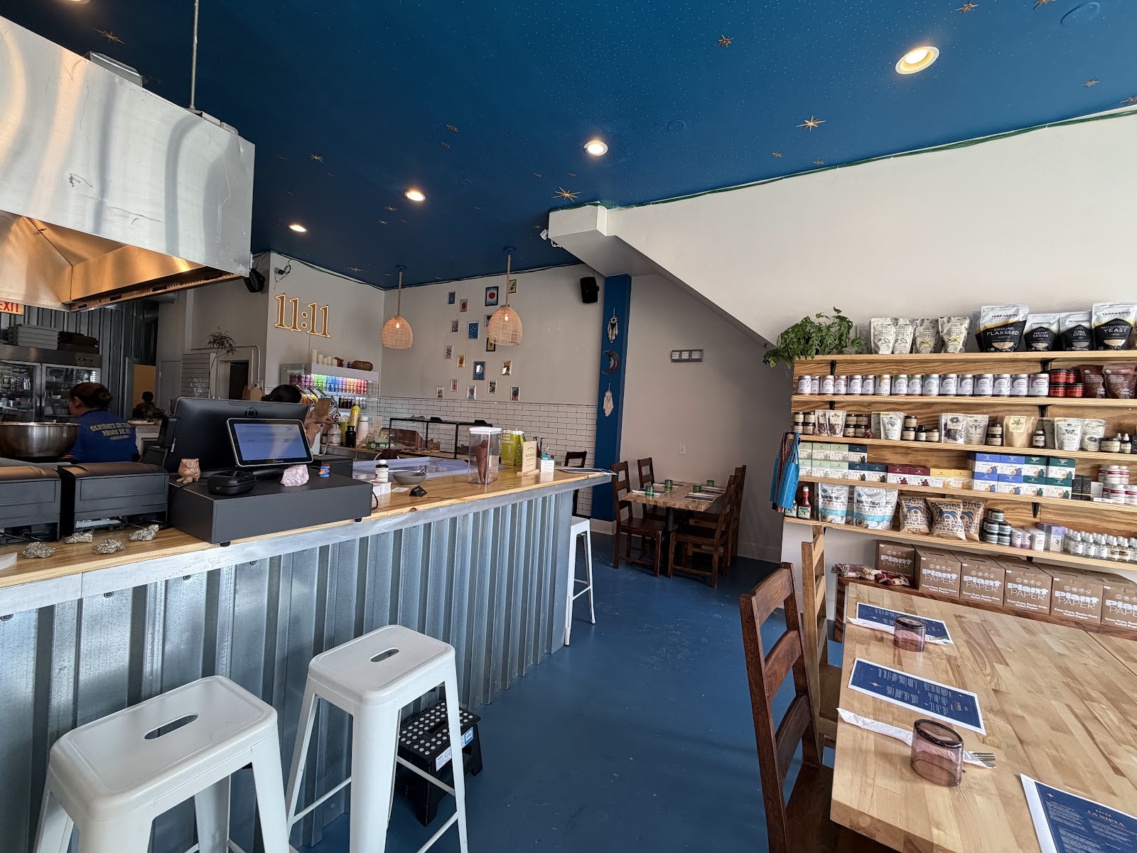 La Nieta Vegan Cafe & Market: the place