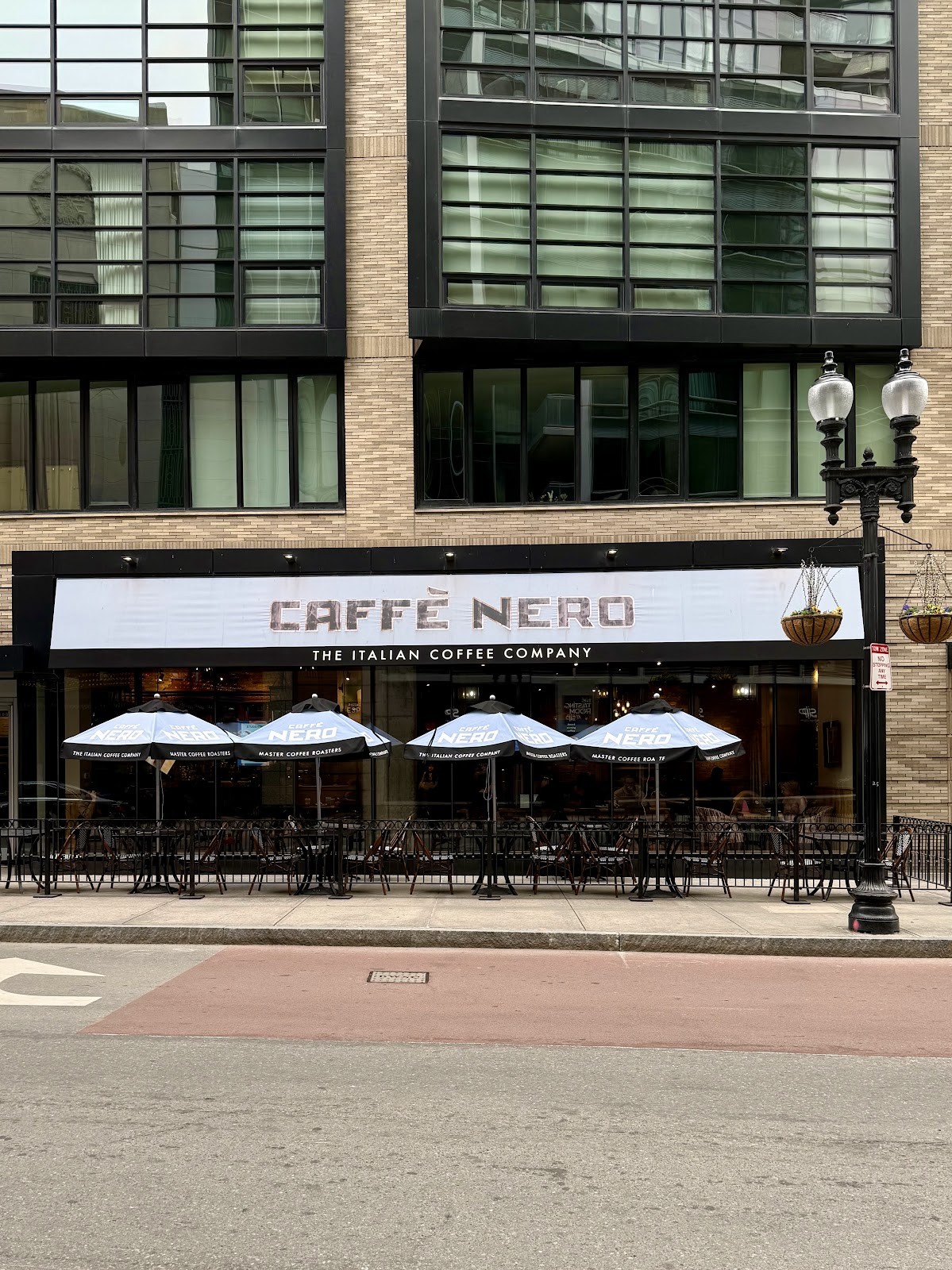 Caffè Nero: the place