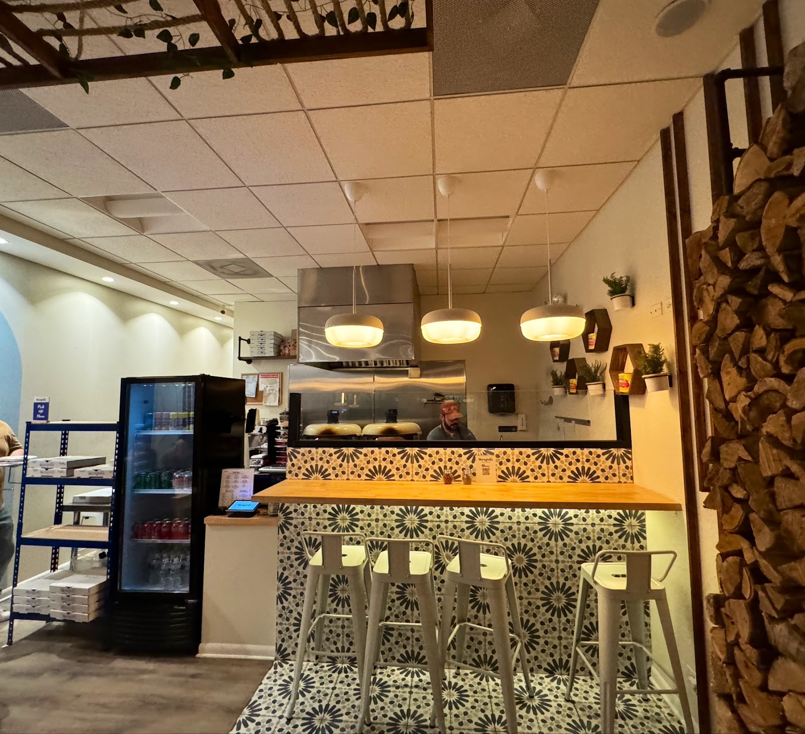 Strapoli Pizzeria: the place