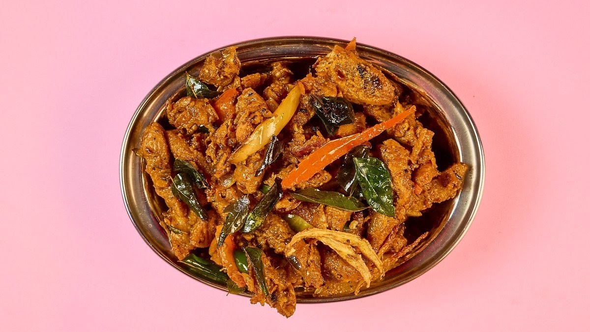 Vinayaka Bhavan - Indisches Vegetarisches & Veganes Restaurant: food & drinks