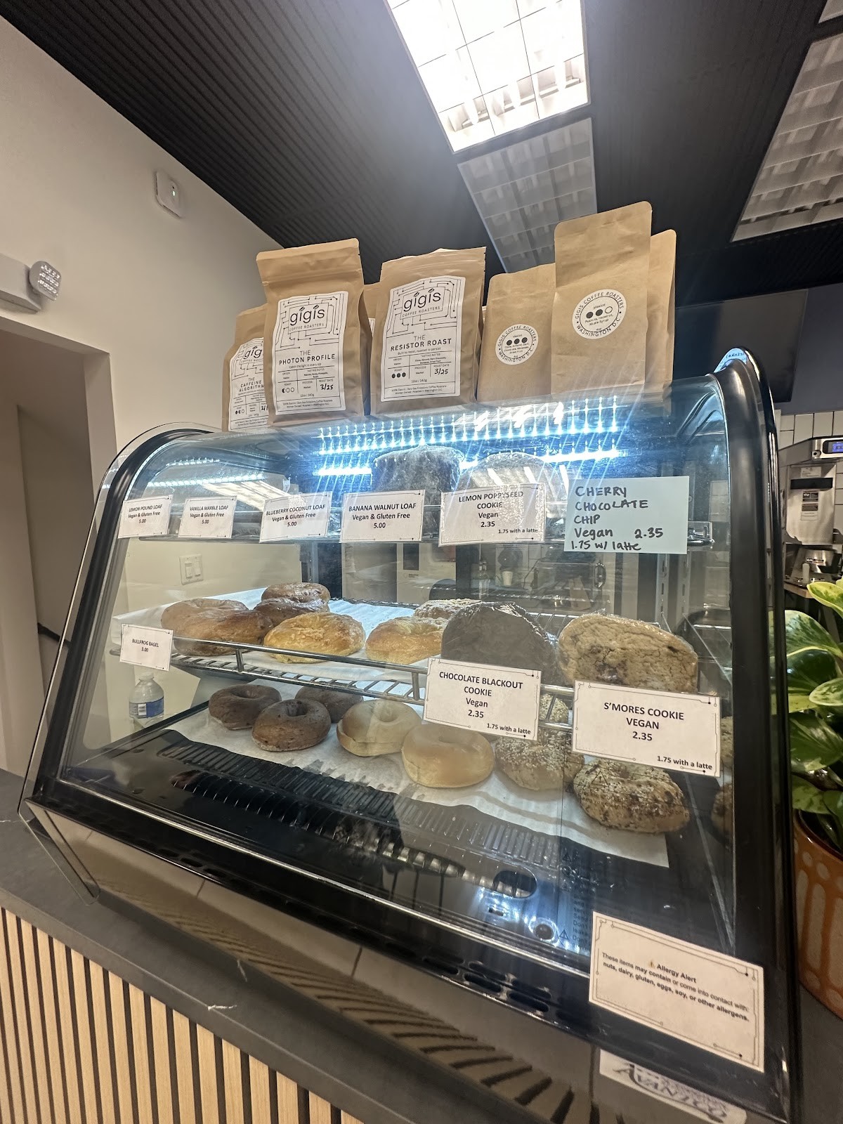 GIGIS COFFEE ROASTERS: the place