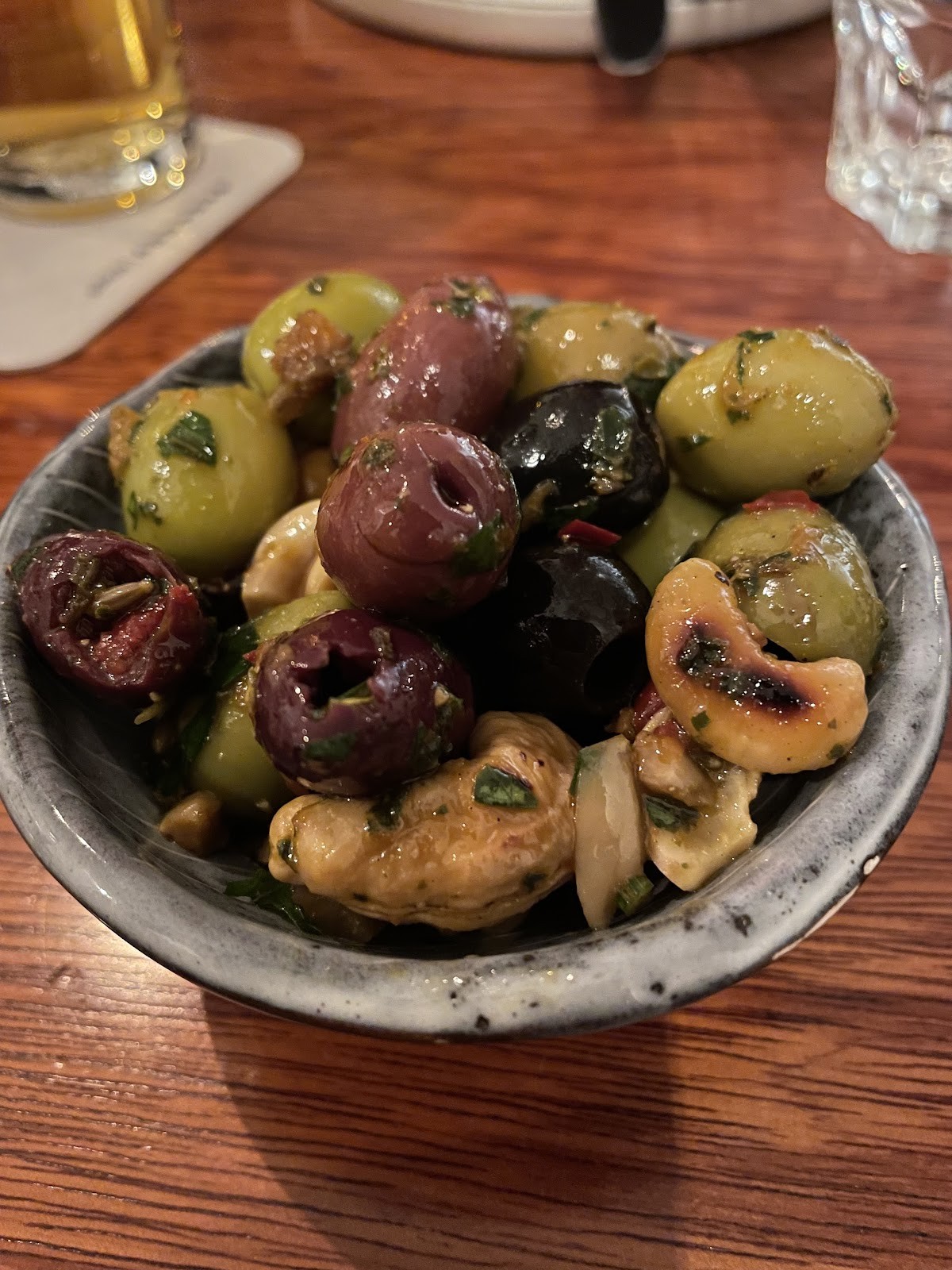 Trapas: food & drinks