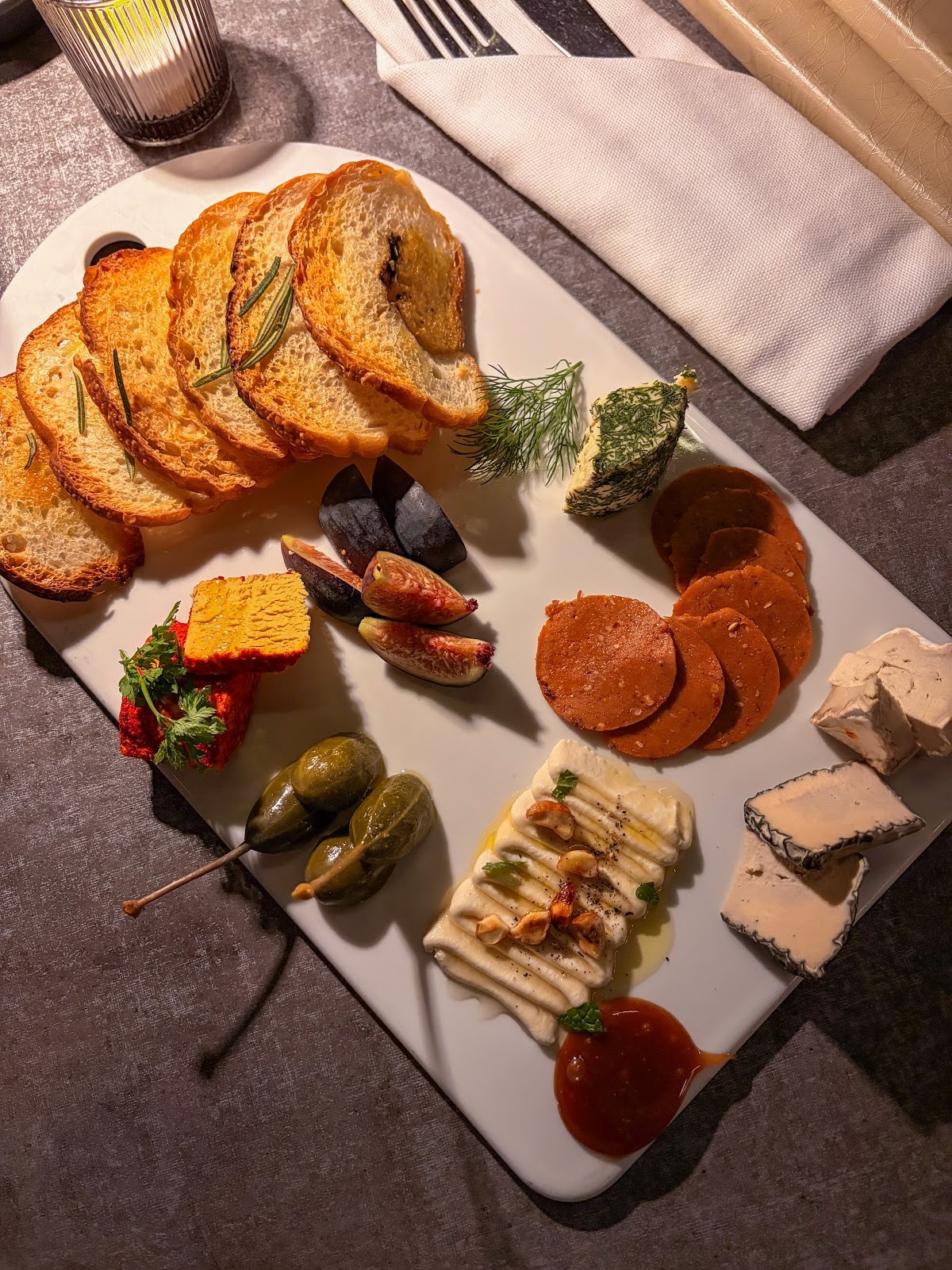 Coletta Italian Vegan Restaurant: food & drinks