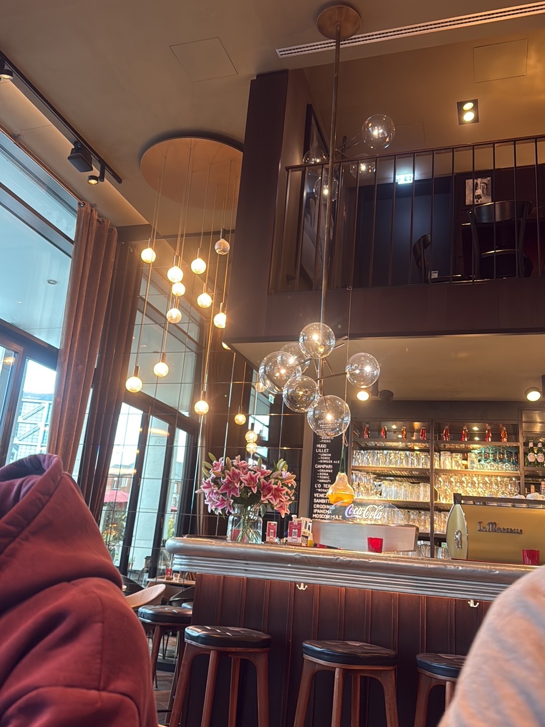L'Osteria Berlin Humboldthafen: the place