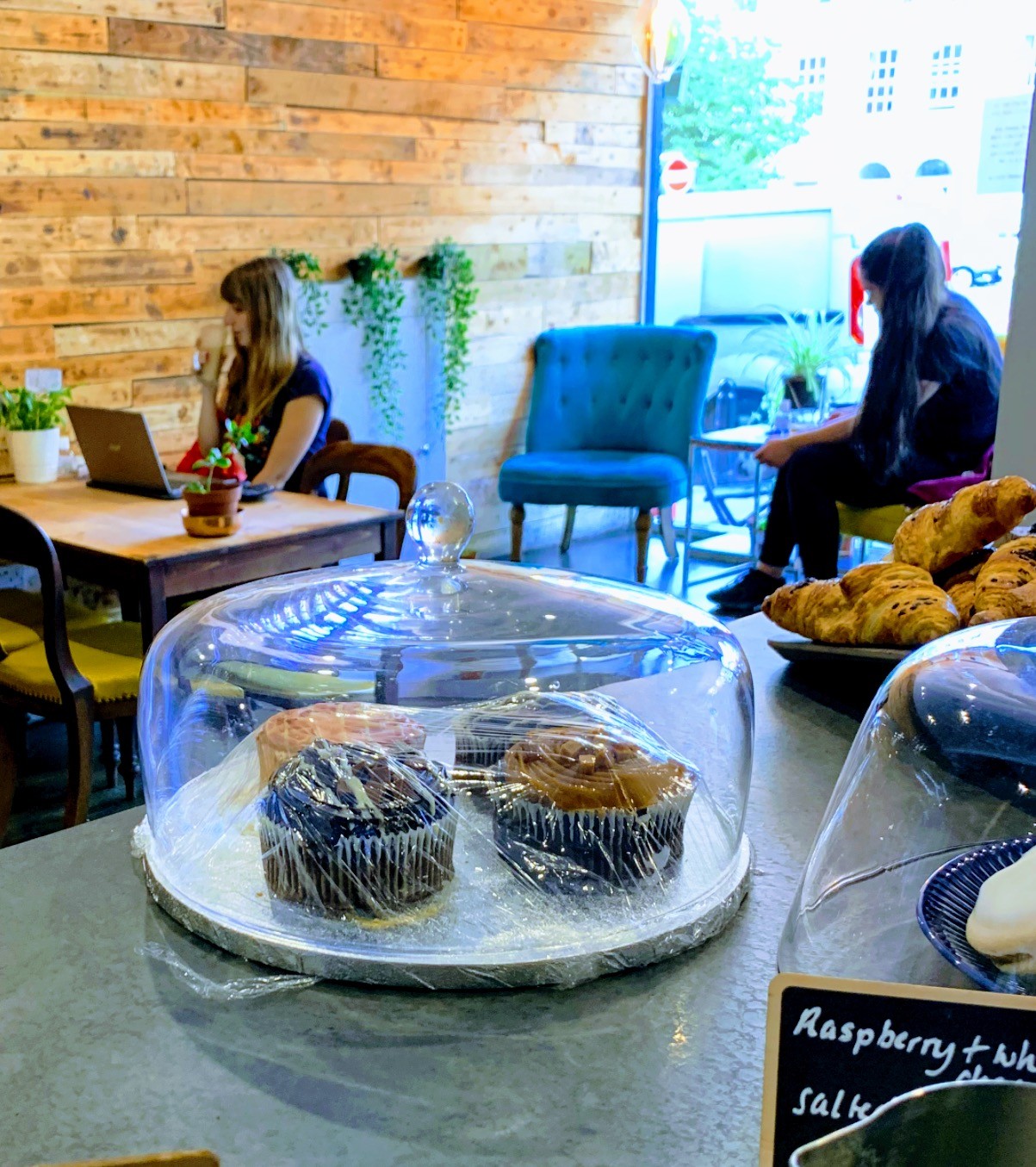 The Edinburgh Coffee Lounge: the place