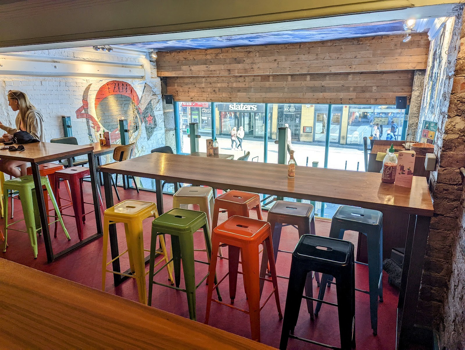 Zapatista Burrito Bar: the place