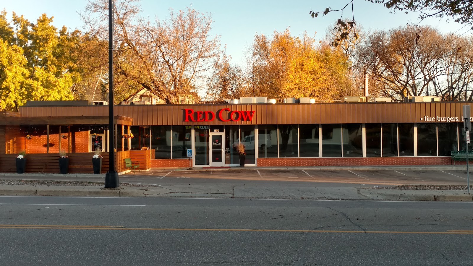 Red Cow 50th & France: the place
