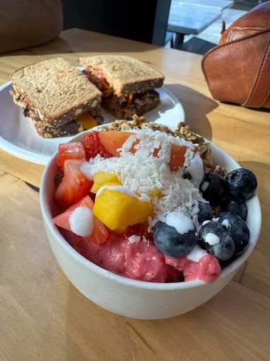 Fruitive - Healthy Food & Smoothies: food & drinks