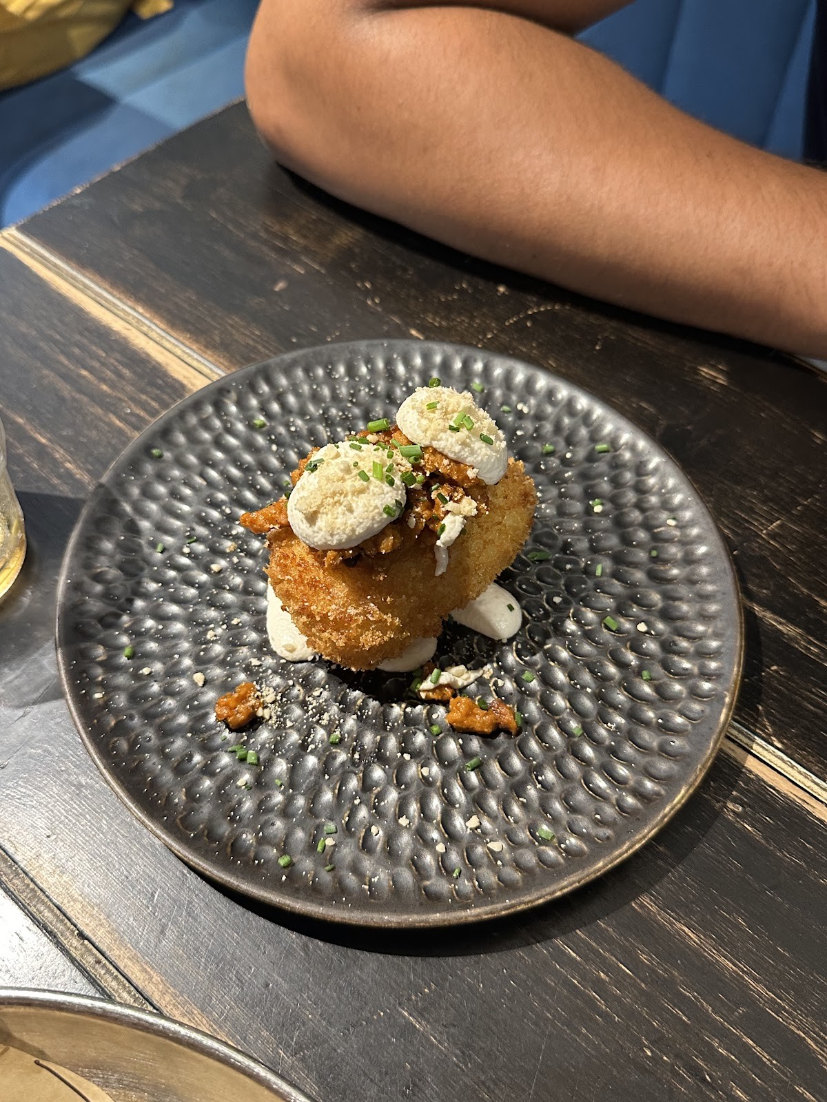 Vrutal | Vegan Burger Poblenou: food & drinks