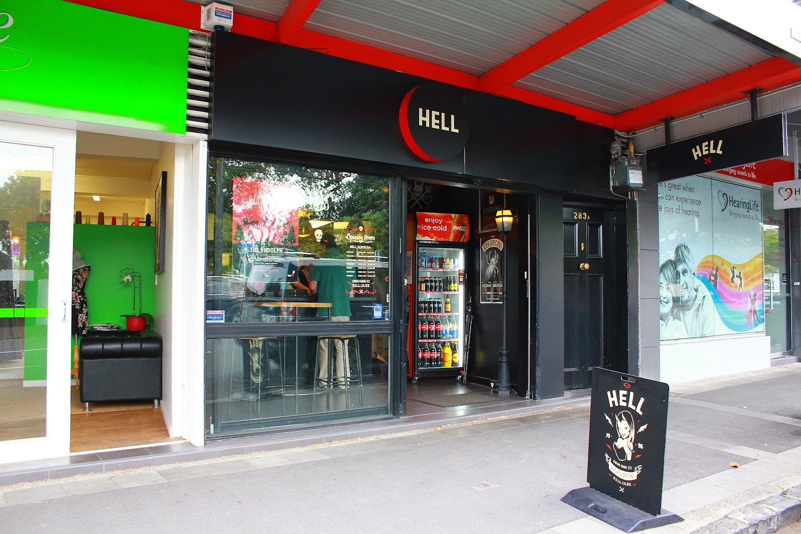 Hell Pizza Remuera: the place