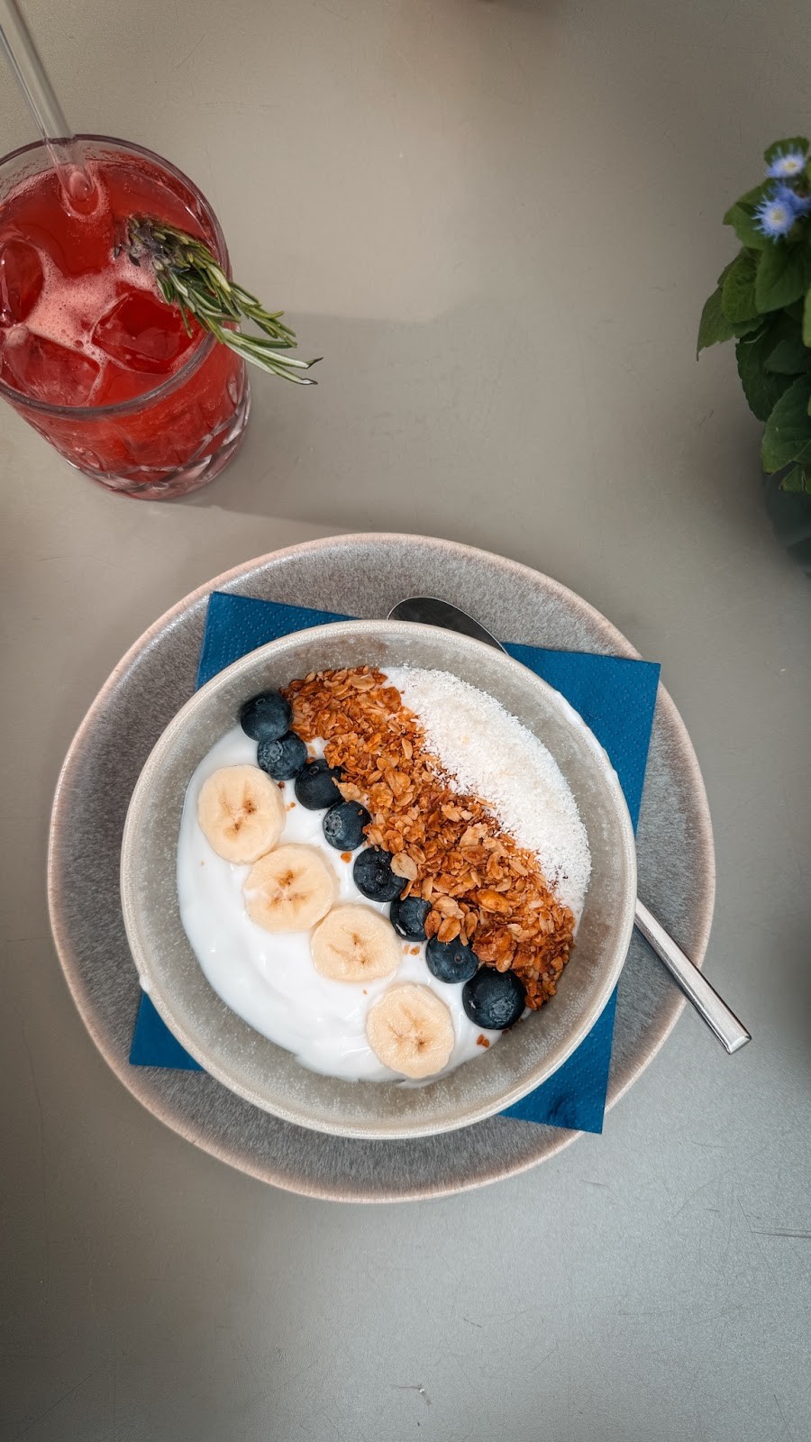 Geen Café: food & drinks
