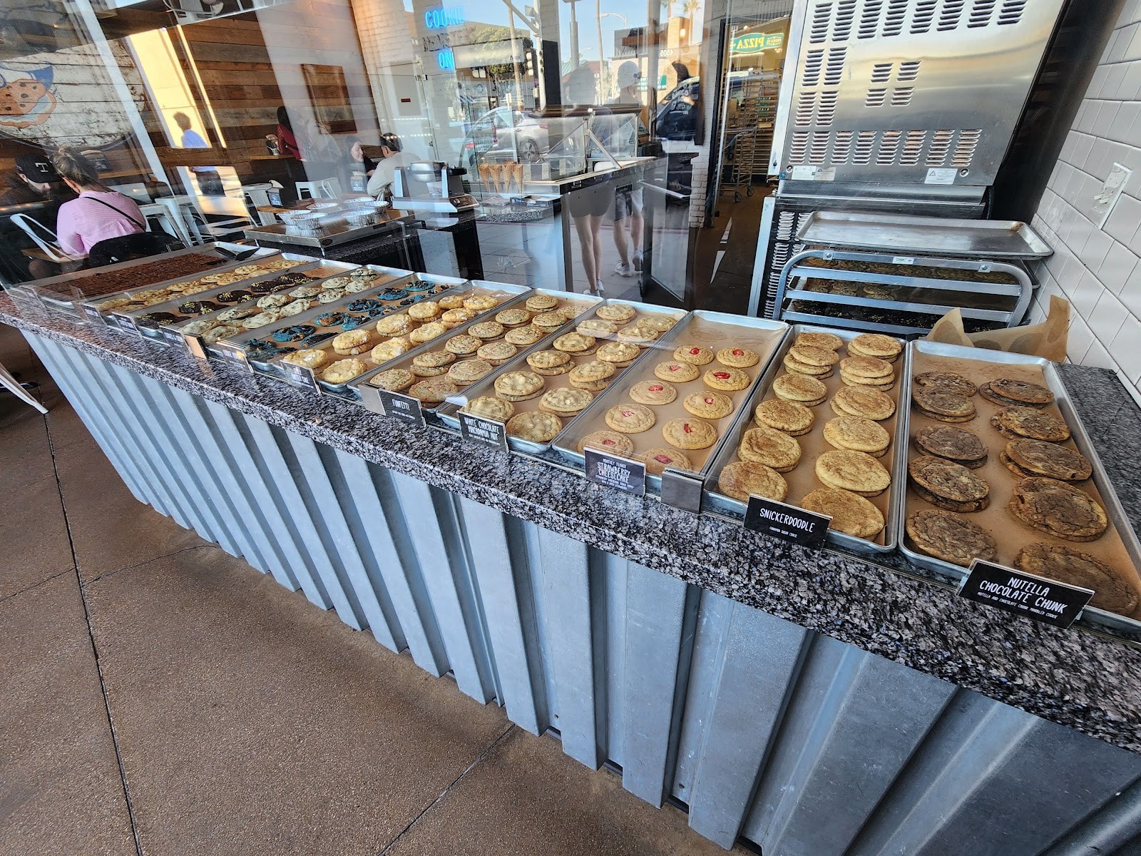 The Baked Bear: the place