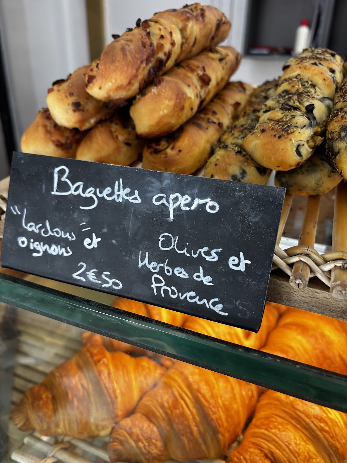 Boulangerie Pâtisserie La Mauvaise Herbe: food & drinks