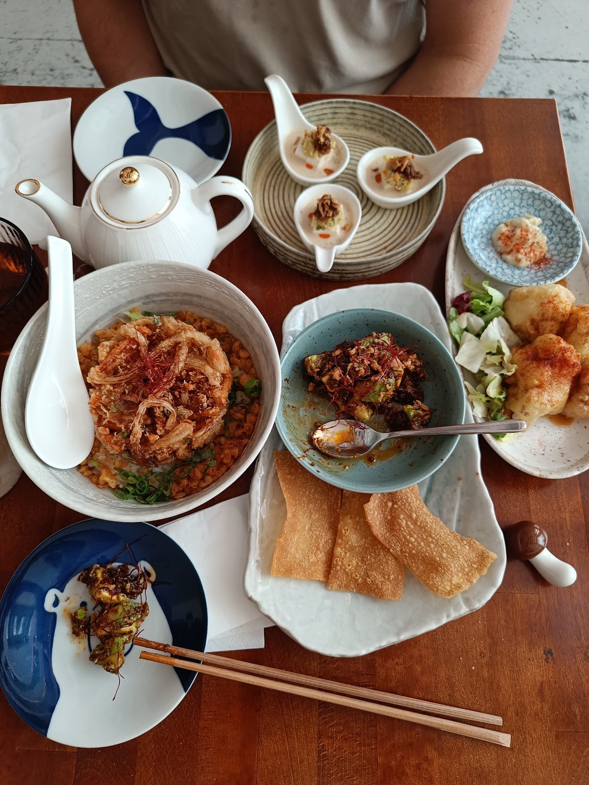 Susuru - Japanese Izakaya: food & drinks