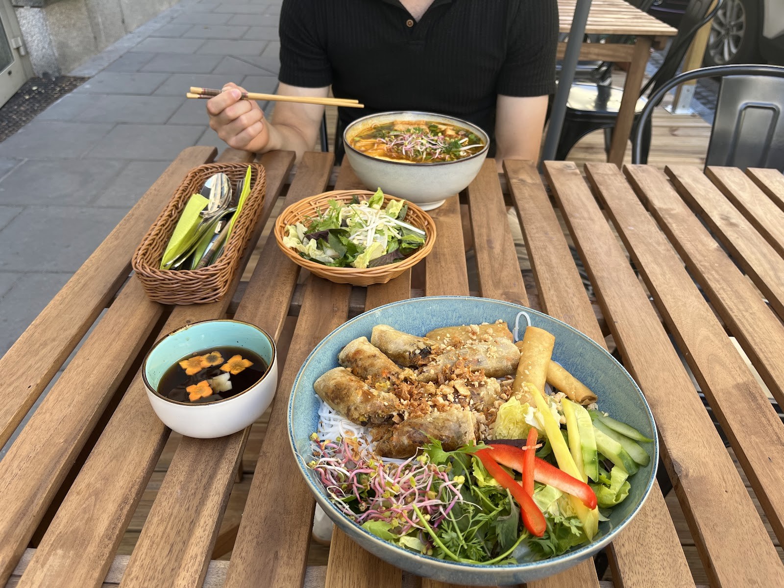 RAU & LA Vegan: food & drinks