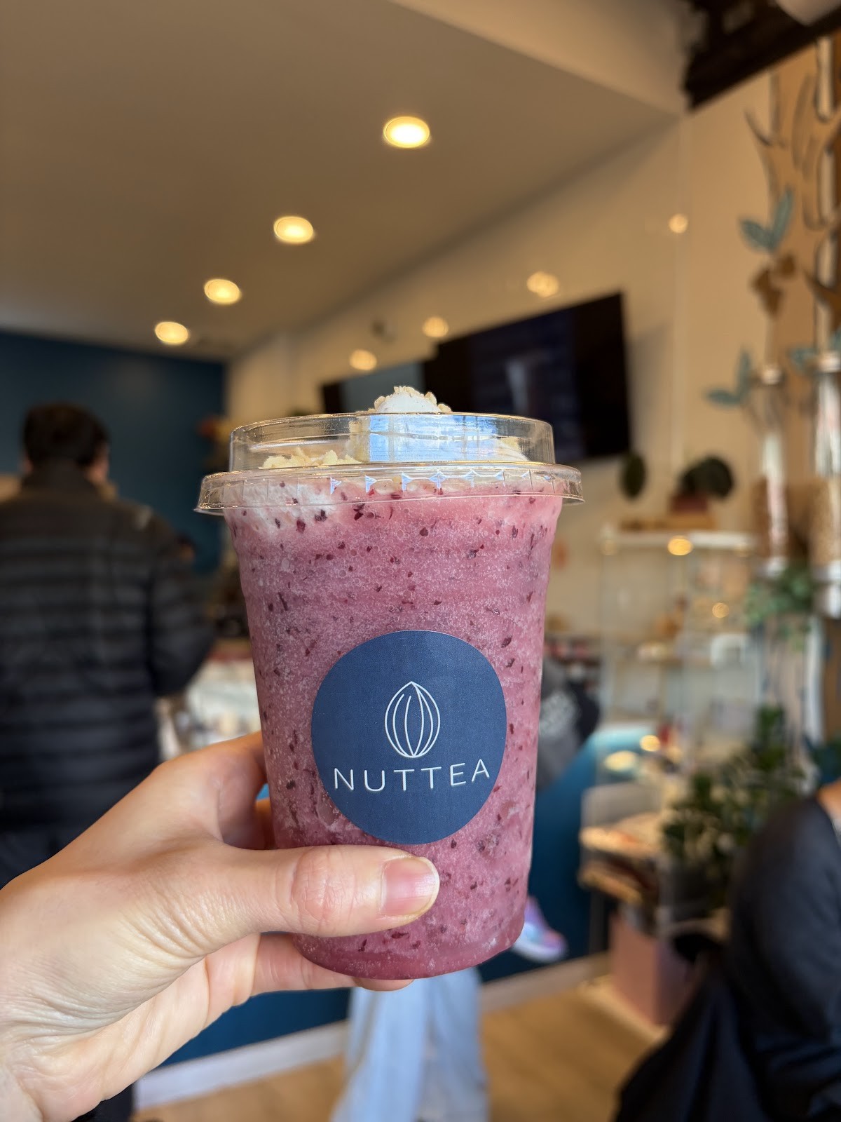 NUTTEA: food & drinks