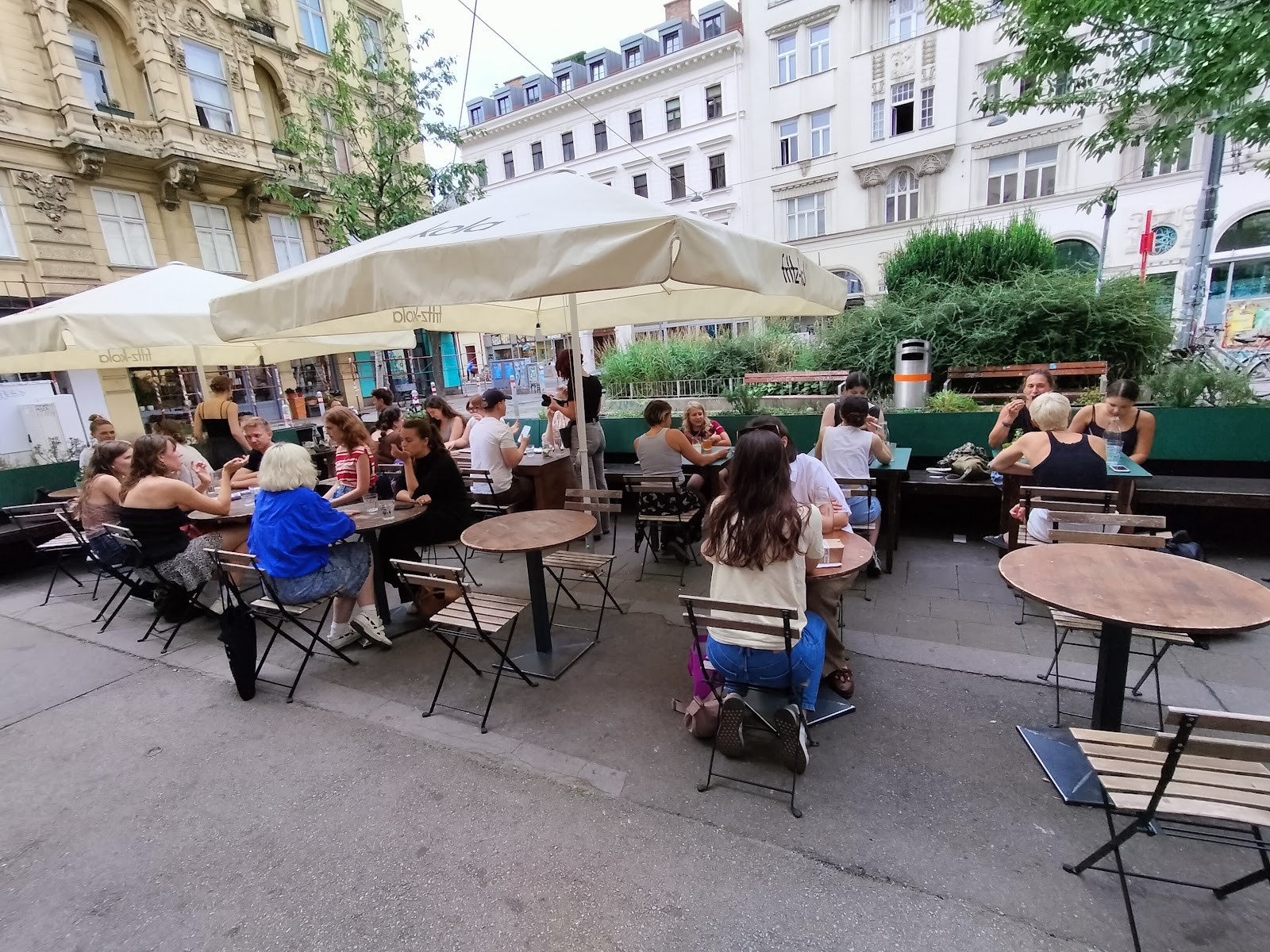 Cafe 7Stern: the place