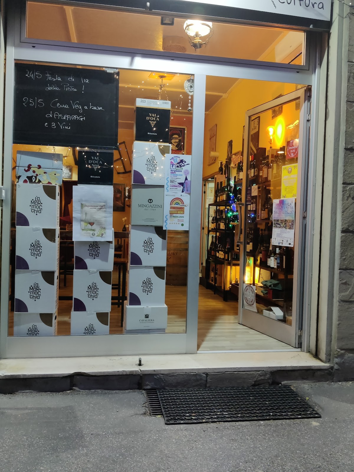MIDA ENOTECA, Cultura e benessere: the place