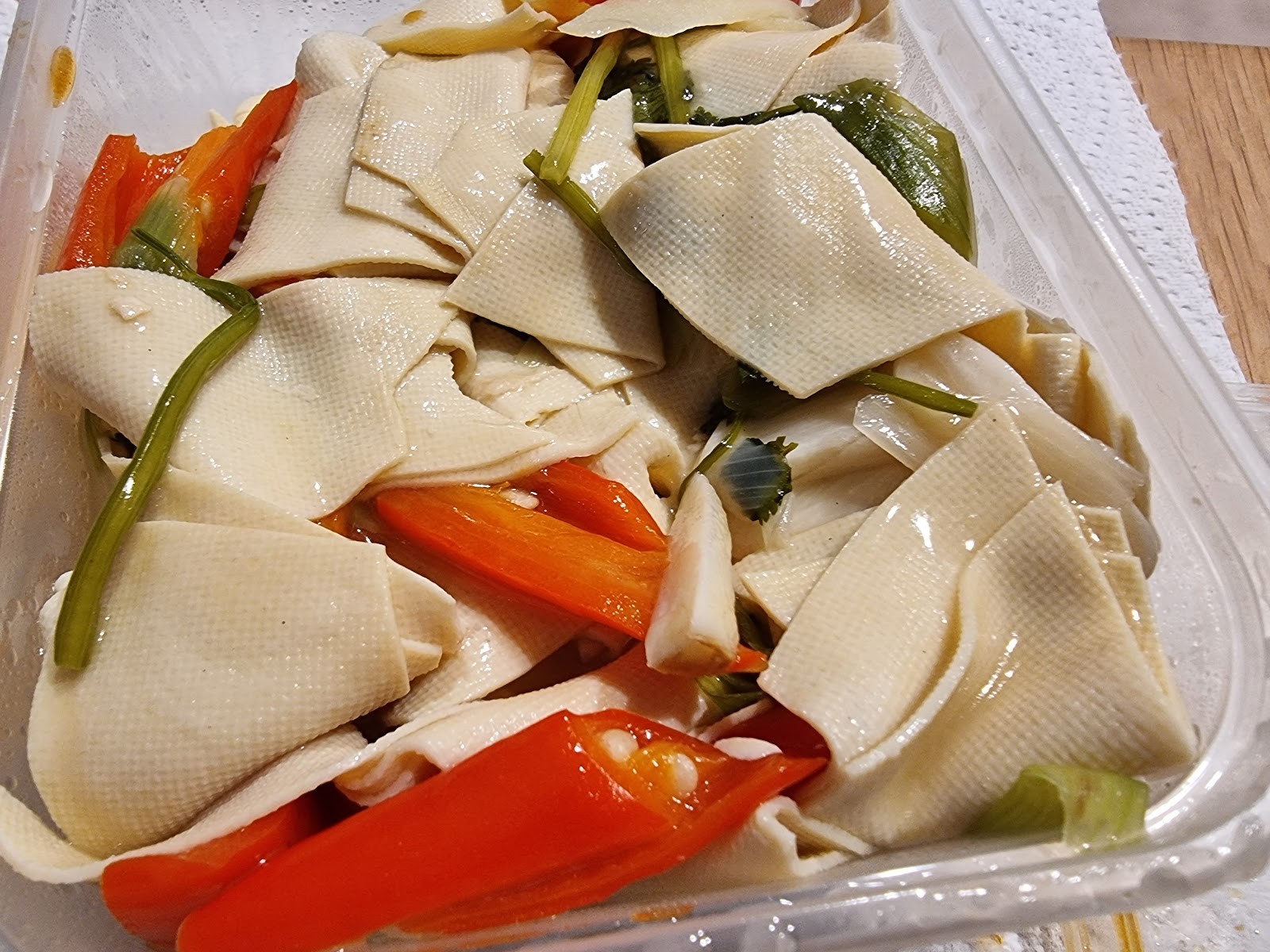 Wawin Vegan Chinese: food & drinks