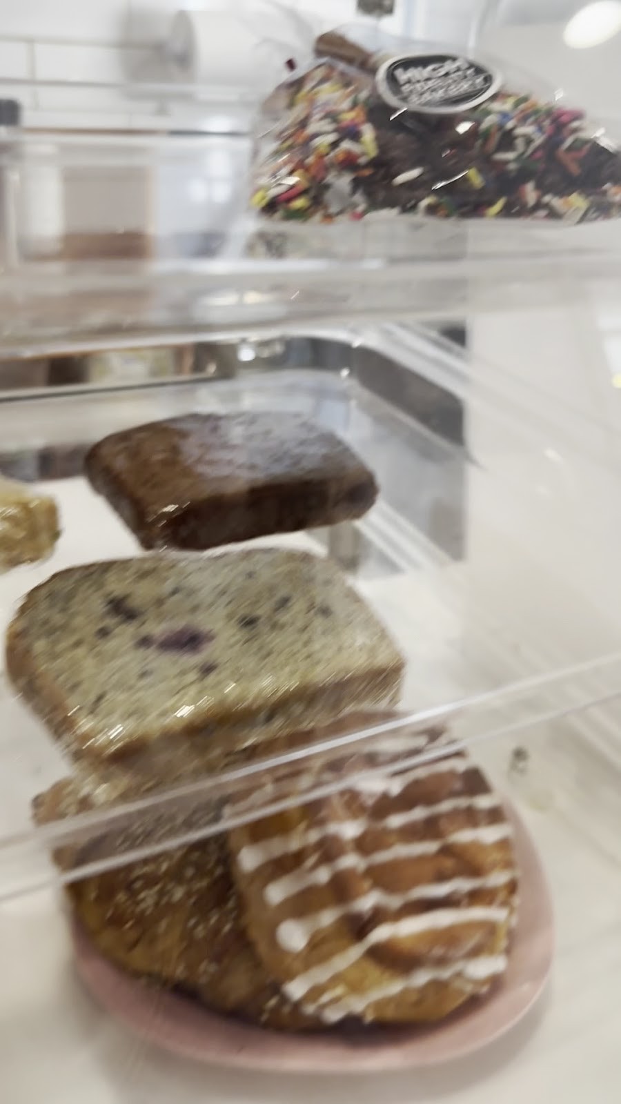 Jiggy Coffee: food & drinks