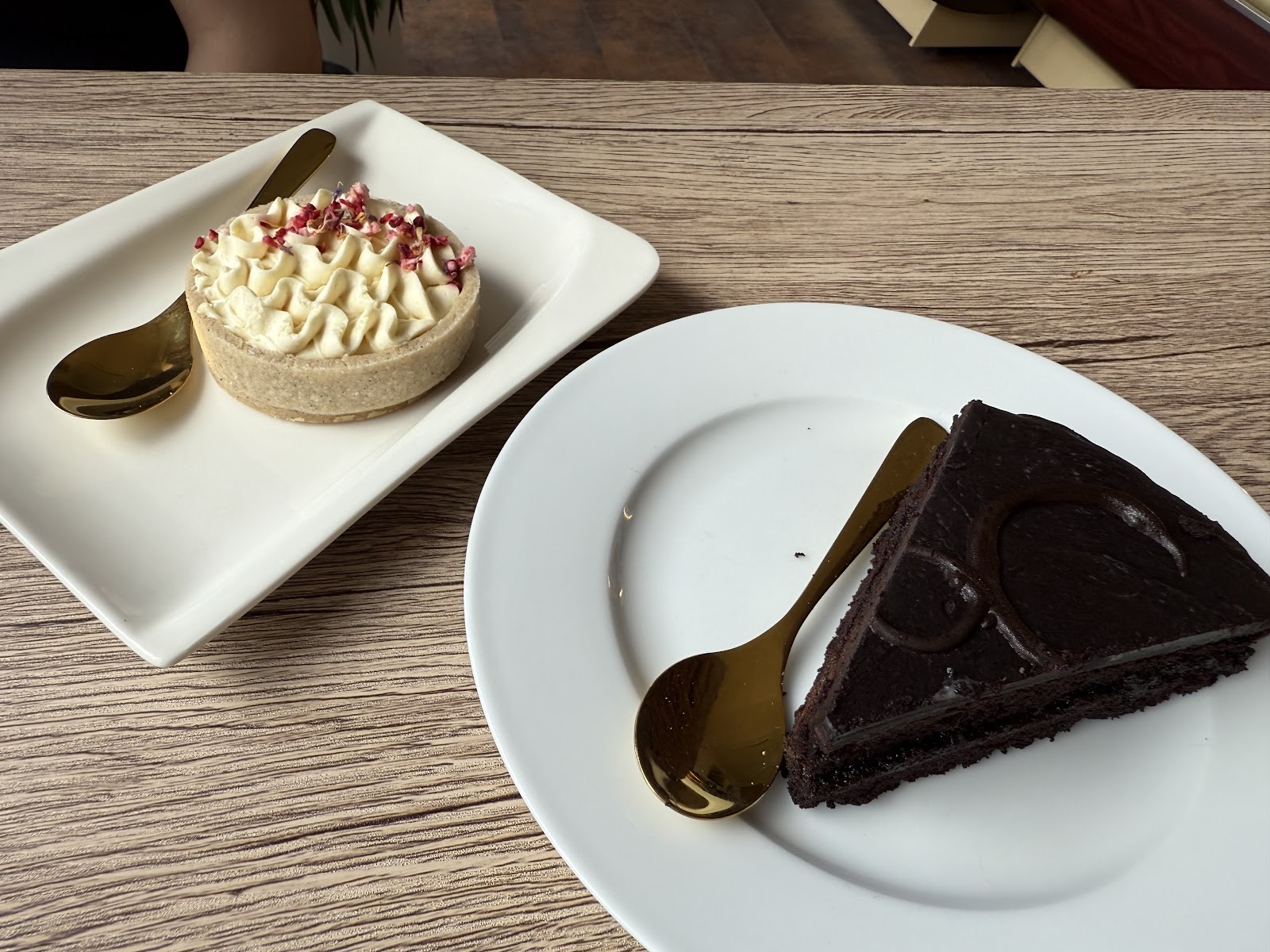 VeganX - vegane Konditorei Wien: food & drinks