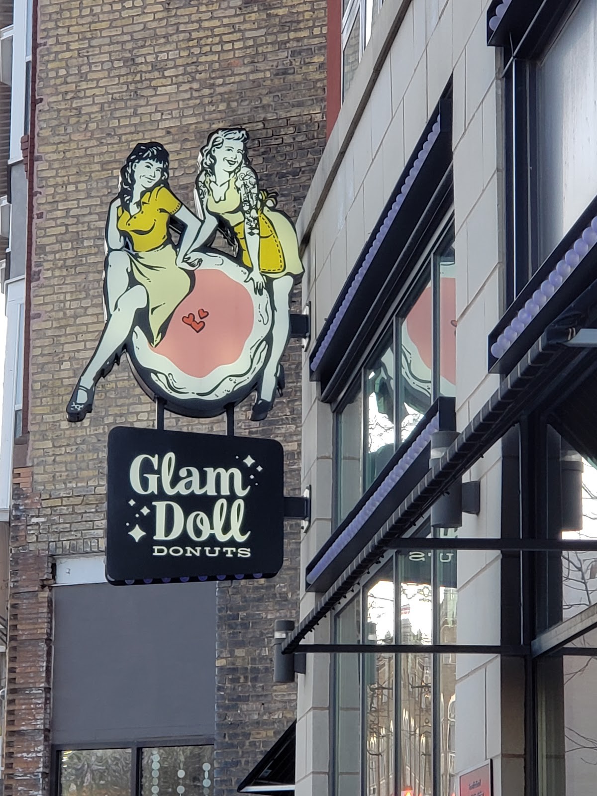 Glam Doll Donuts: the place