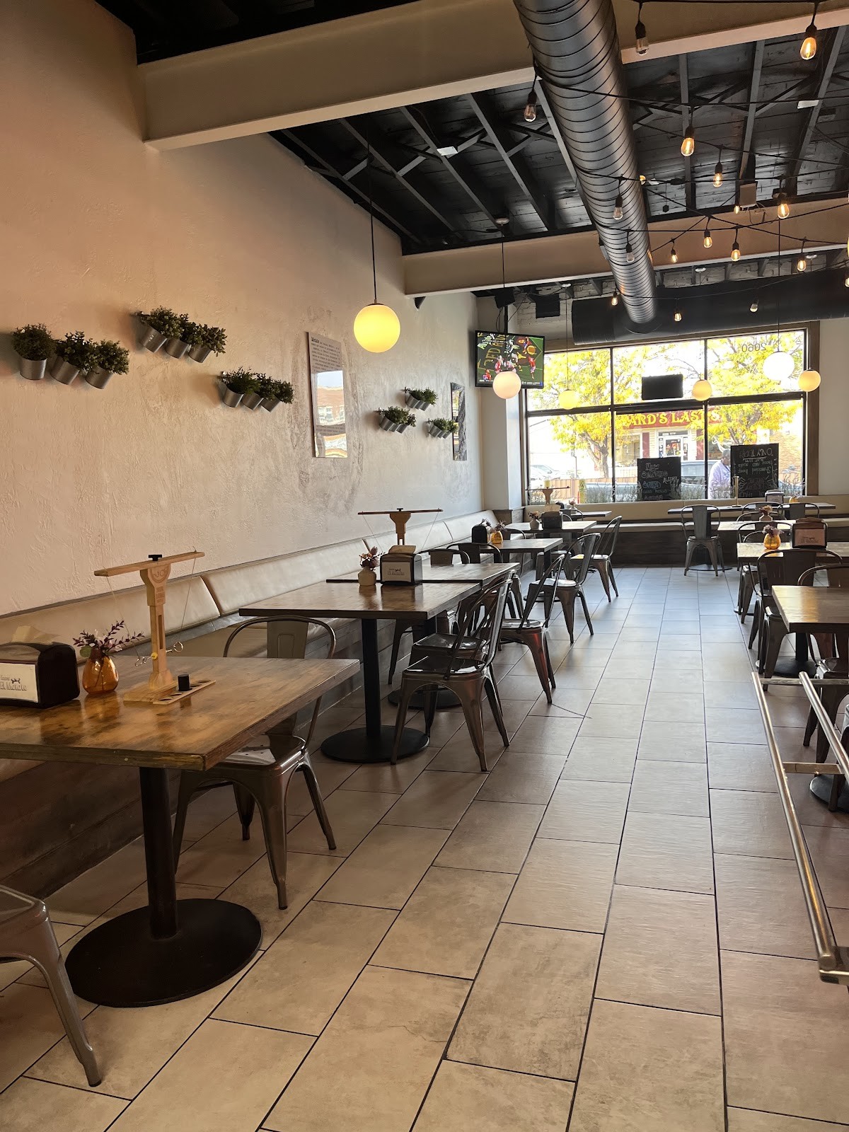 Tacos El Metate: the place