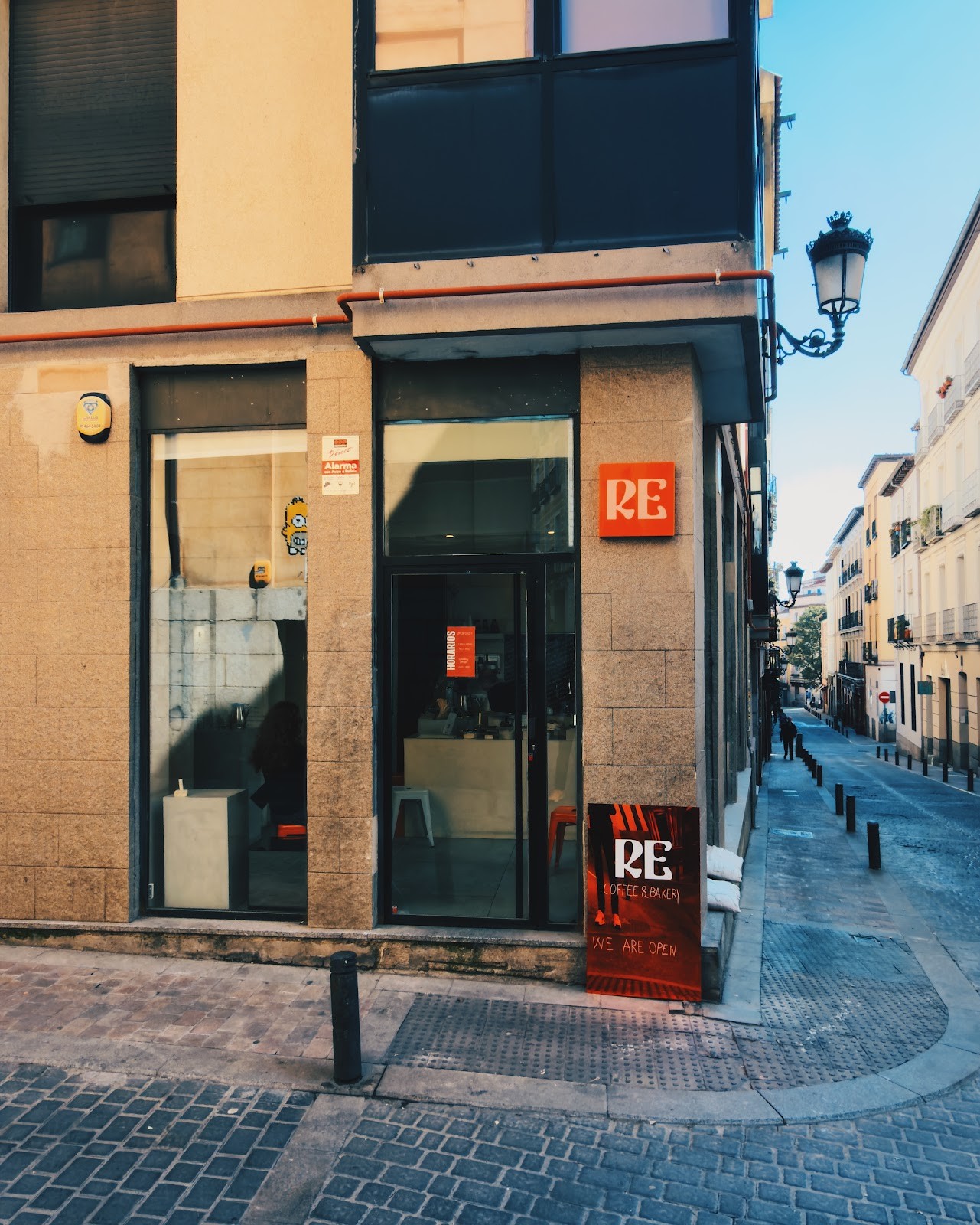 Re Café: the place