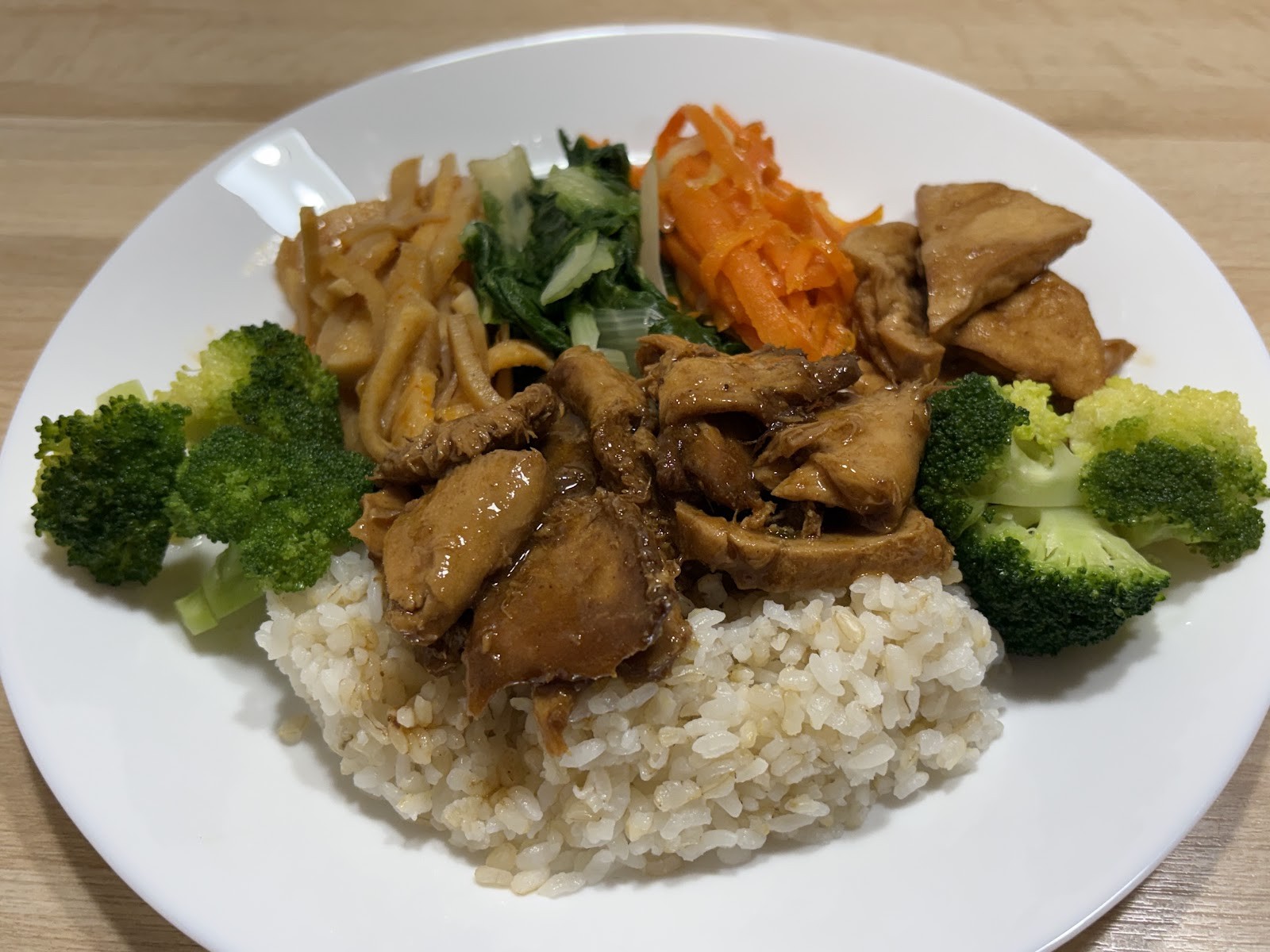 Vegetarian Seeds 禾苗素食: food & drinks